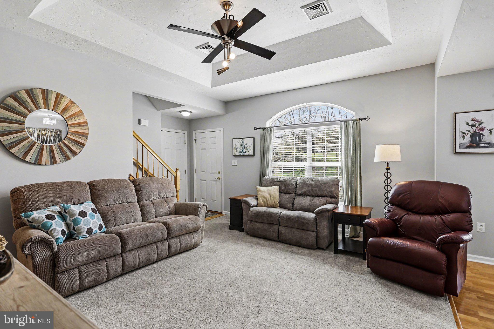 JACKSON HEIGHTS - Residential
