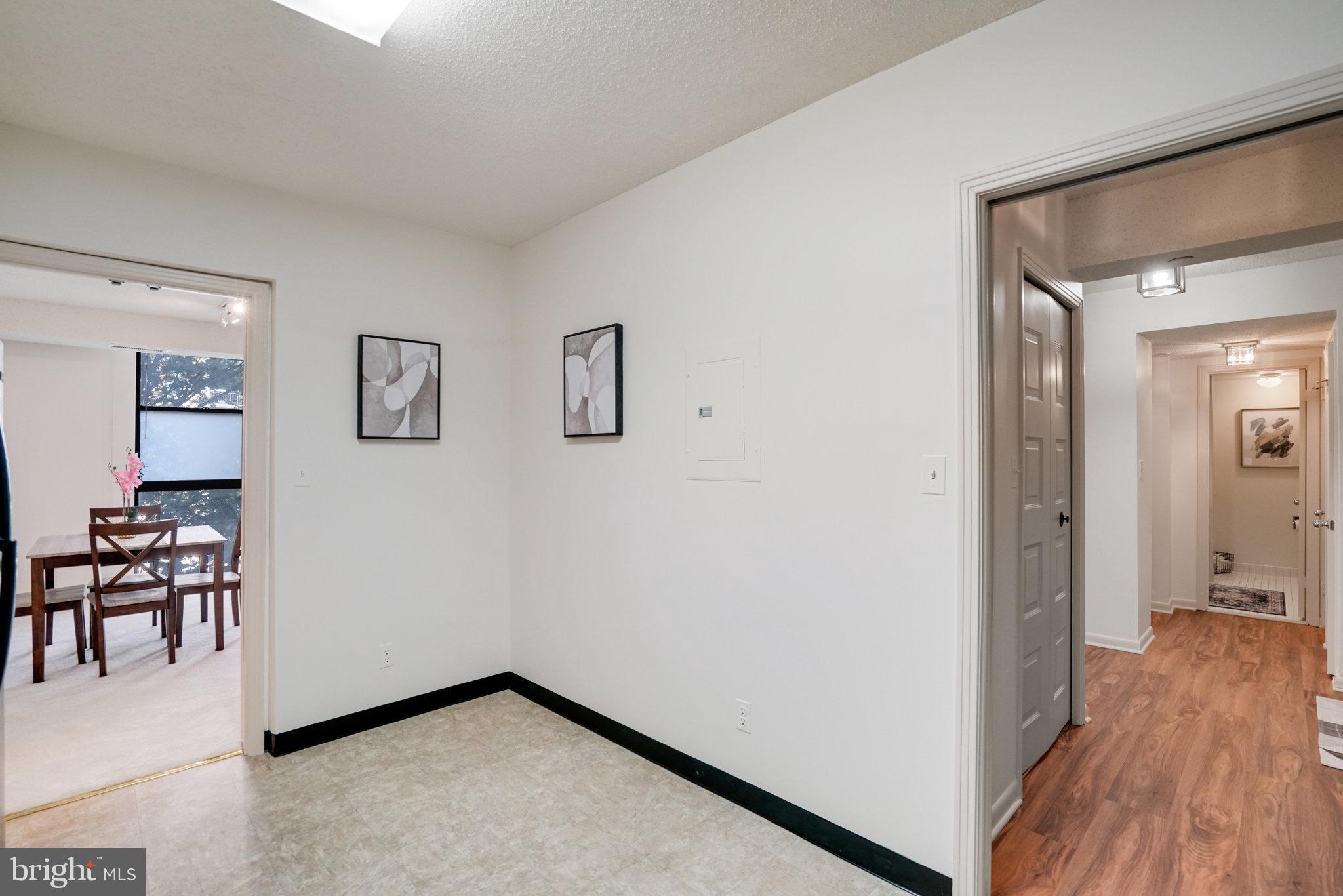 BARKLEY CONDO - Residential