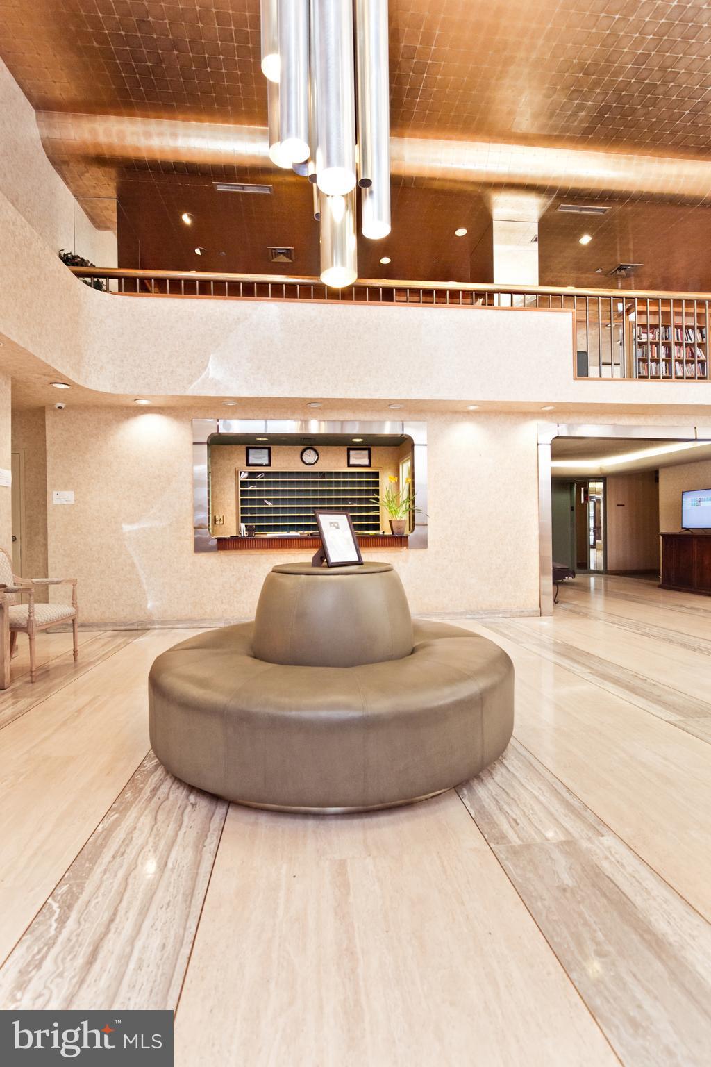 BARKLEY CONDO - Residential