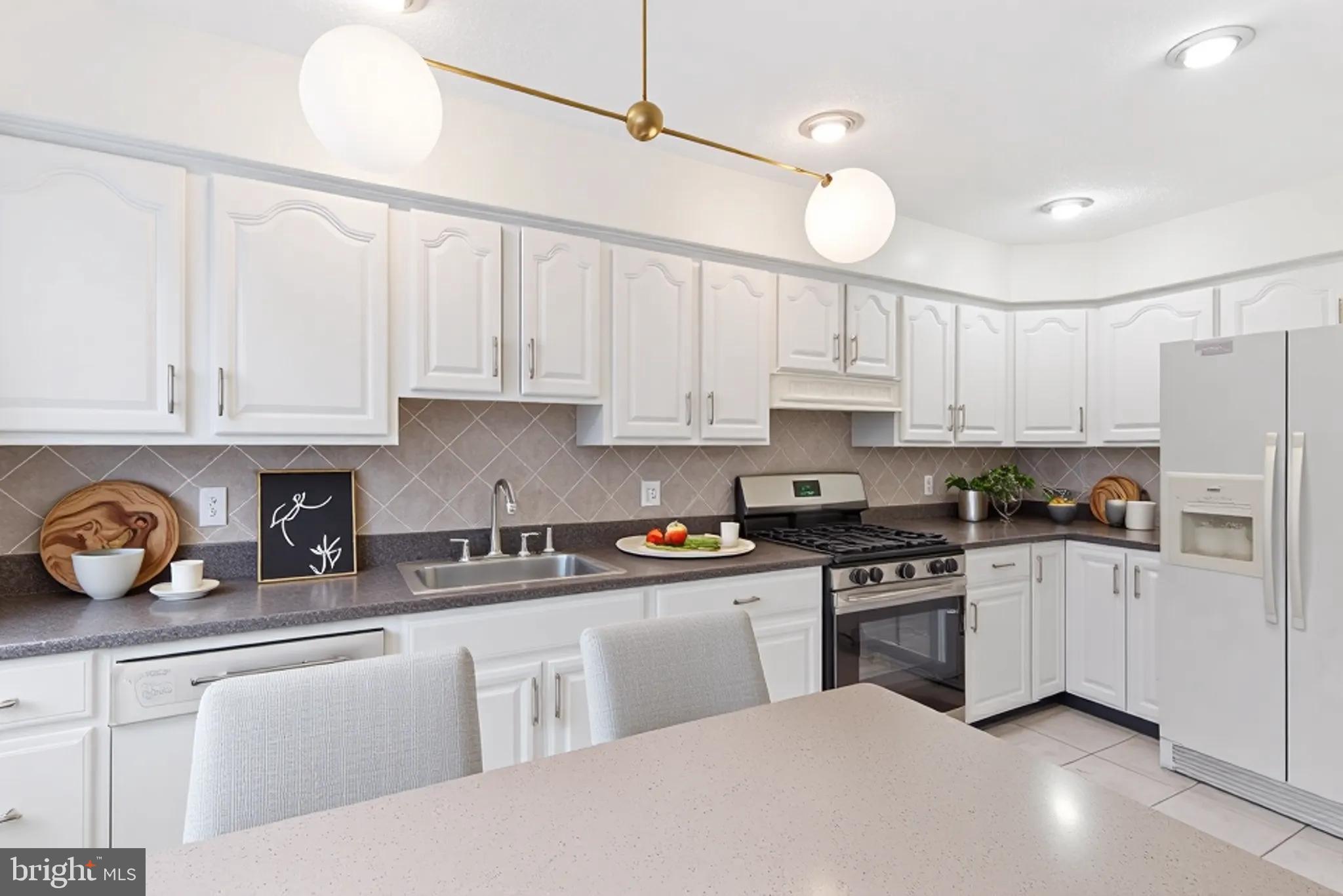 CASTOR GARDENS - Residential