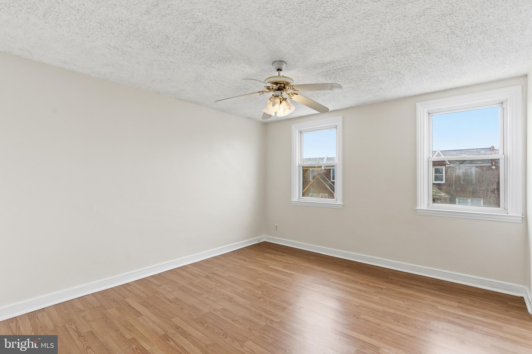 CASTOR GARDENS - Residential