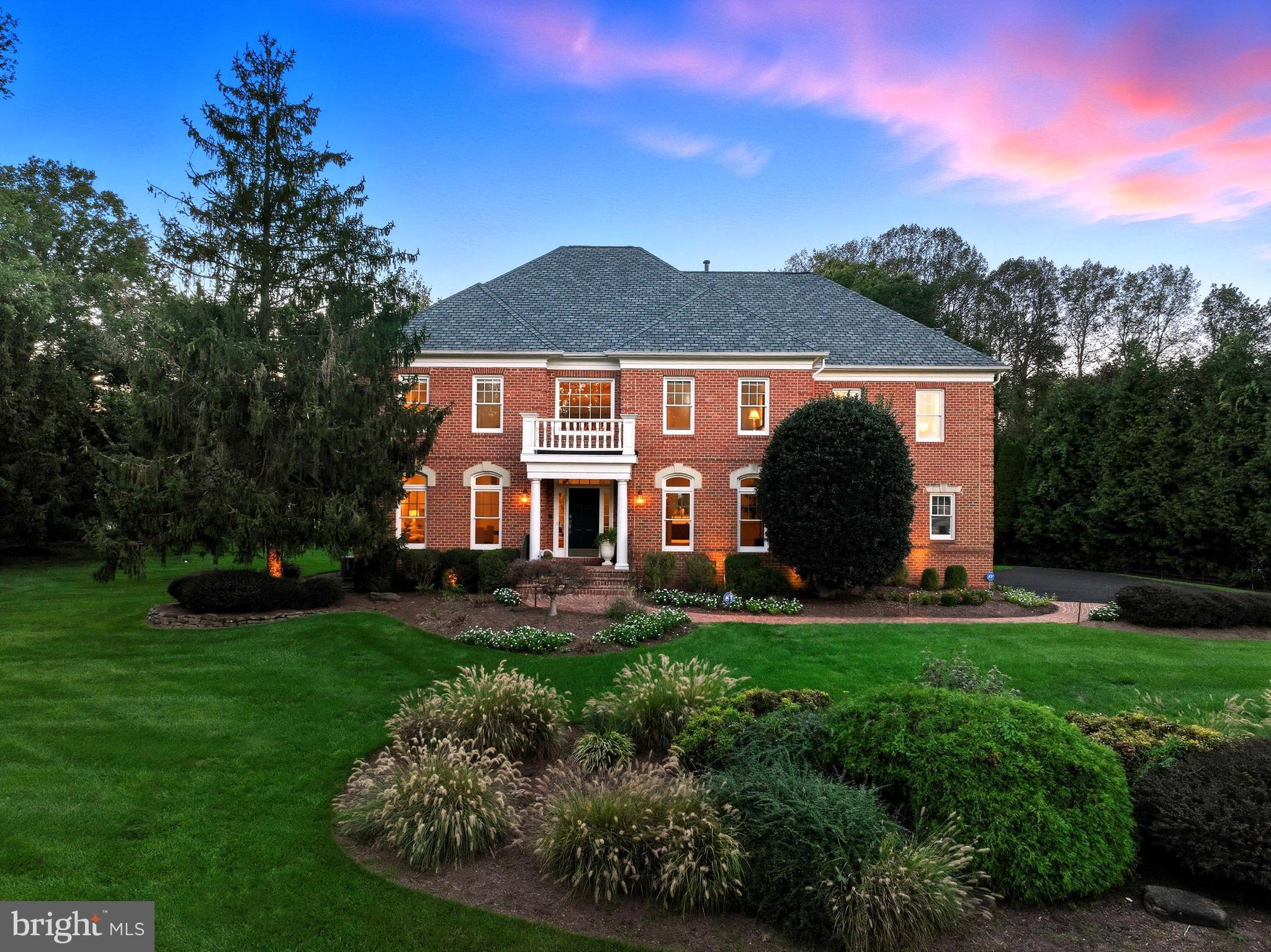 WILLOW CREEK ESTATES - Residential
