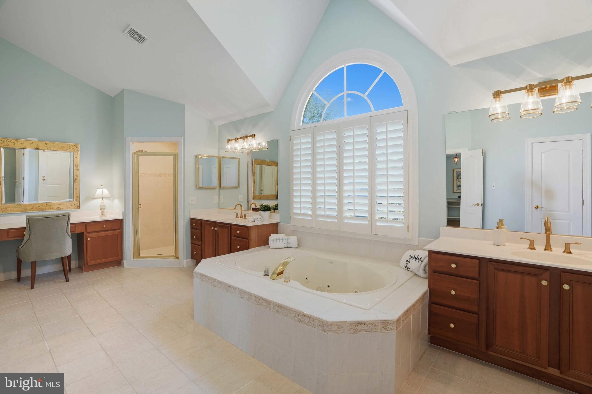 WILLOW CREEK ESTATES - Residential