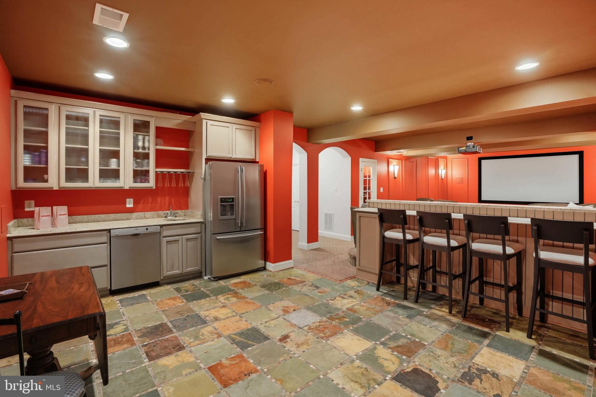 WILLOW CREEK ESTATES - Residential