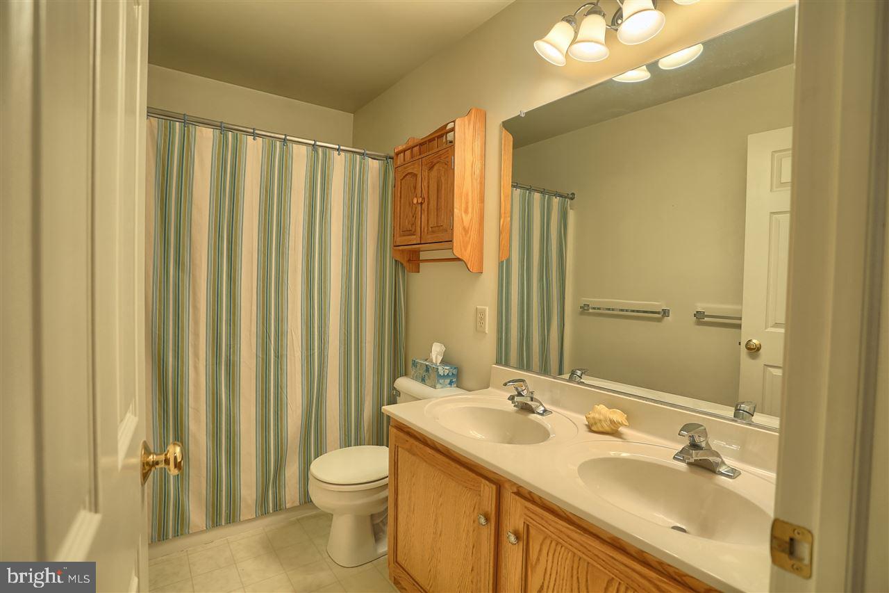 CROSS CREEK - Residential