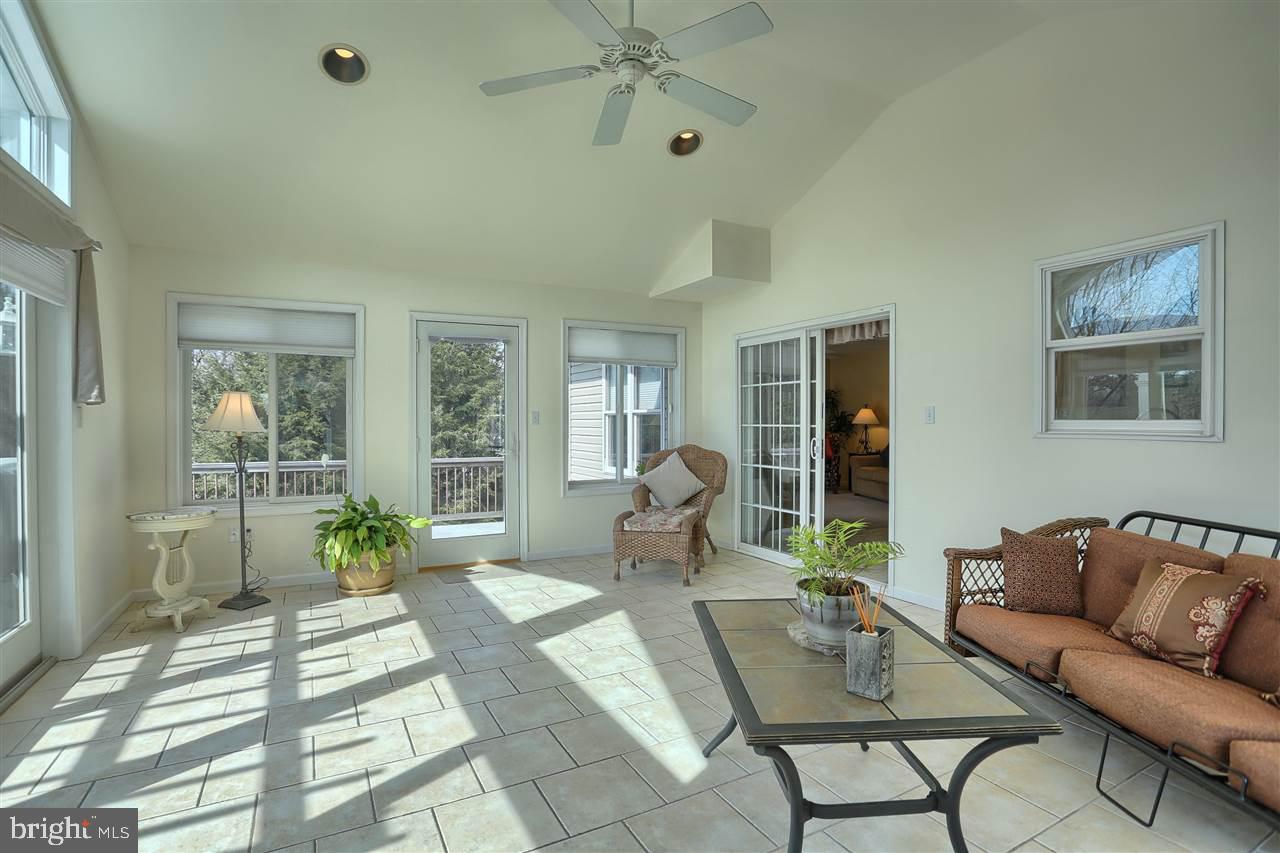 CROSS CREEK - Residential