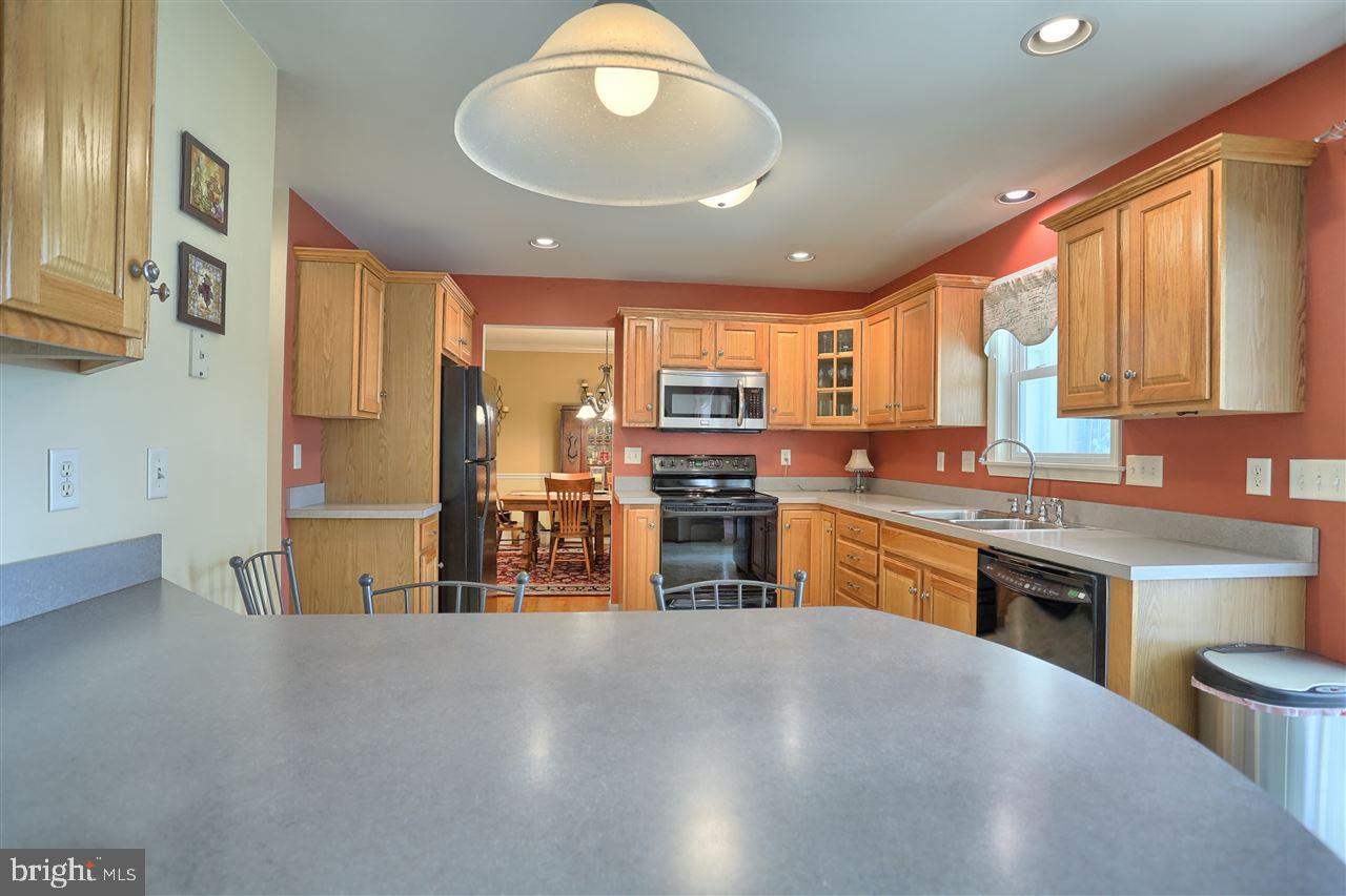 CROSS CREEK - Residential