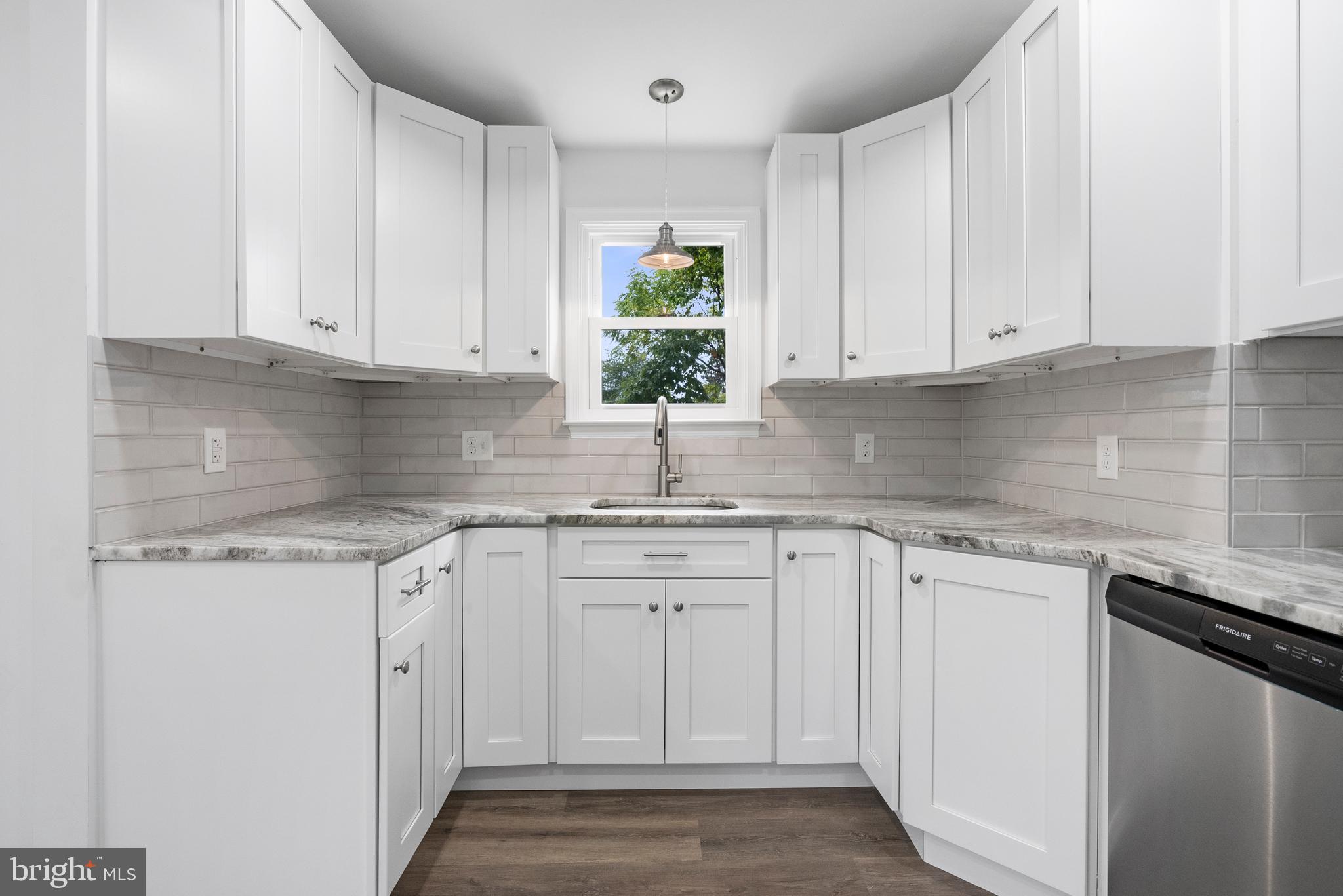 TORRESDALE MANOR - Residential