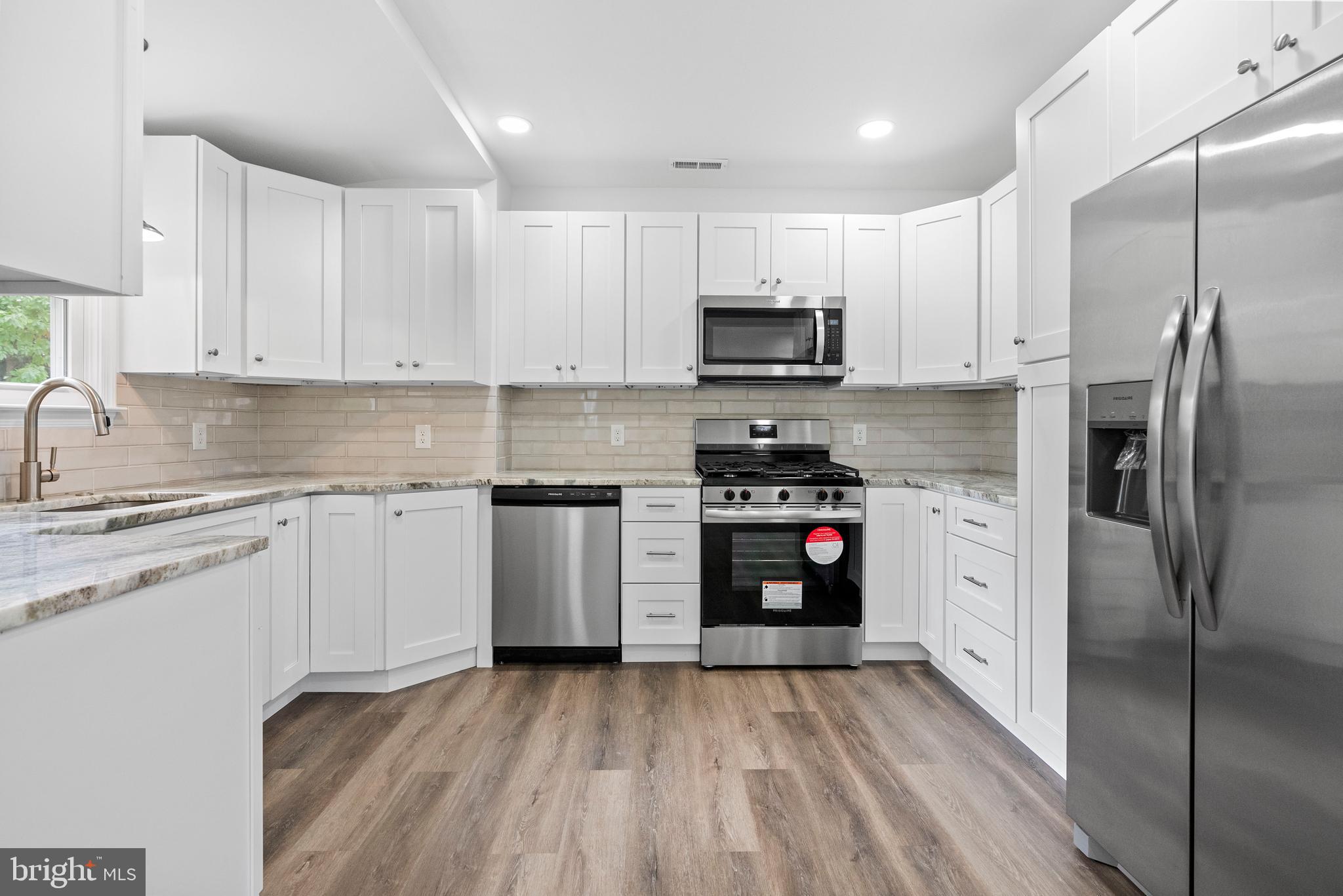 TORRESDALE MANOR - Residential