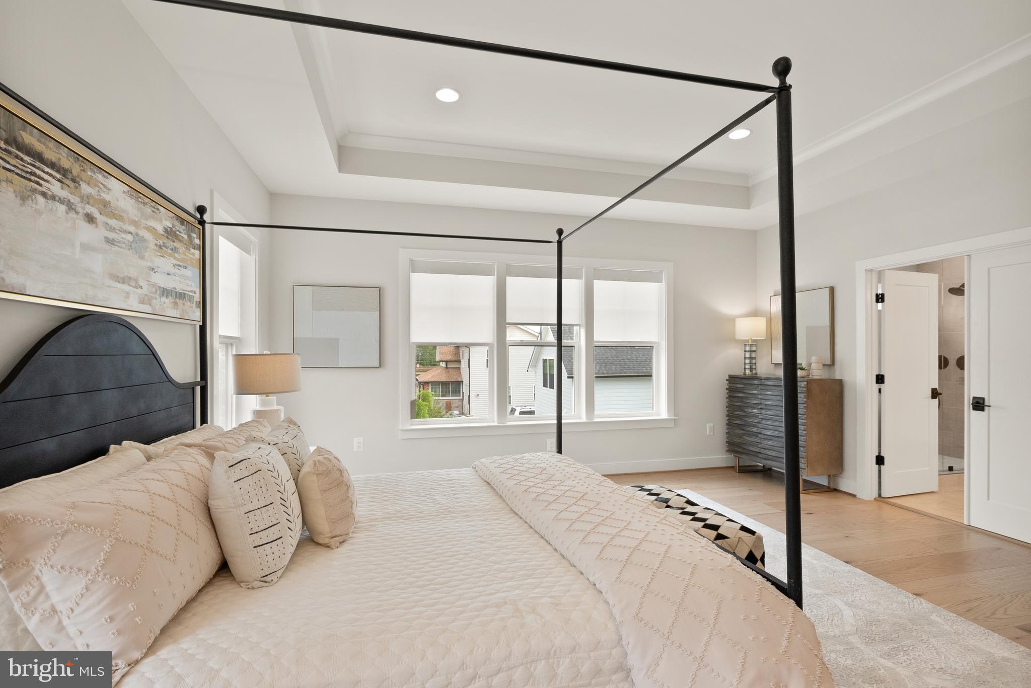 PIMMIT HILLS - Residential