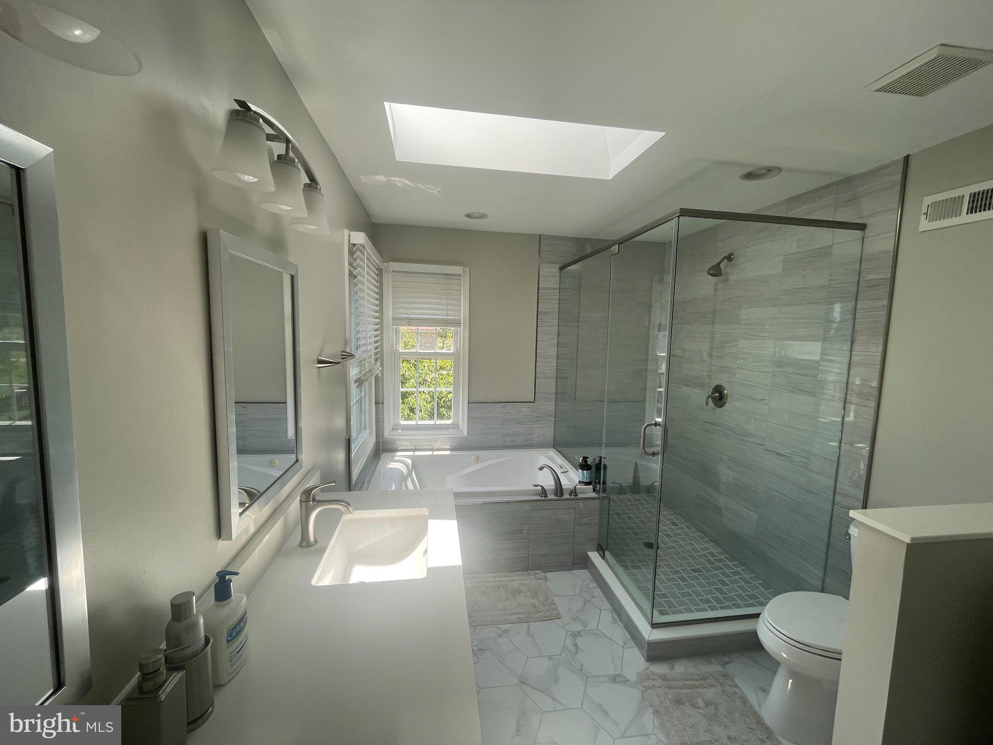 SELLMAN ESTATES - Residential