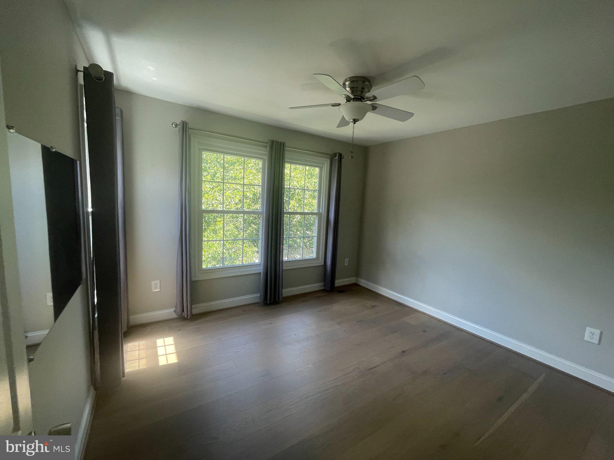 SELLMAN ESTATES - Residential