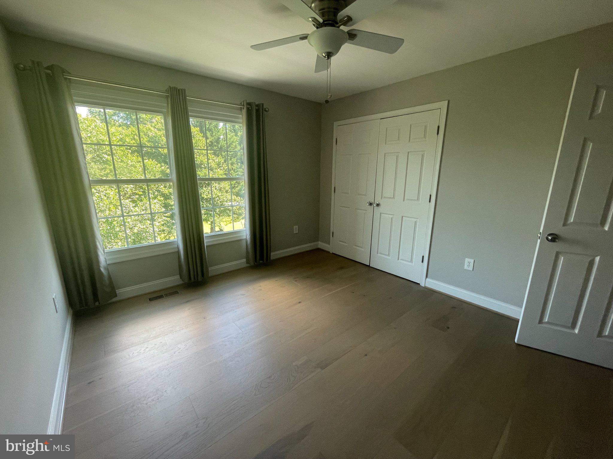 SELLMAN ESTATES - Residential