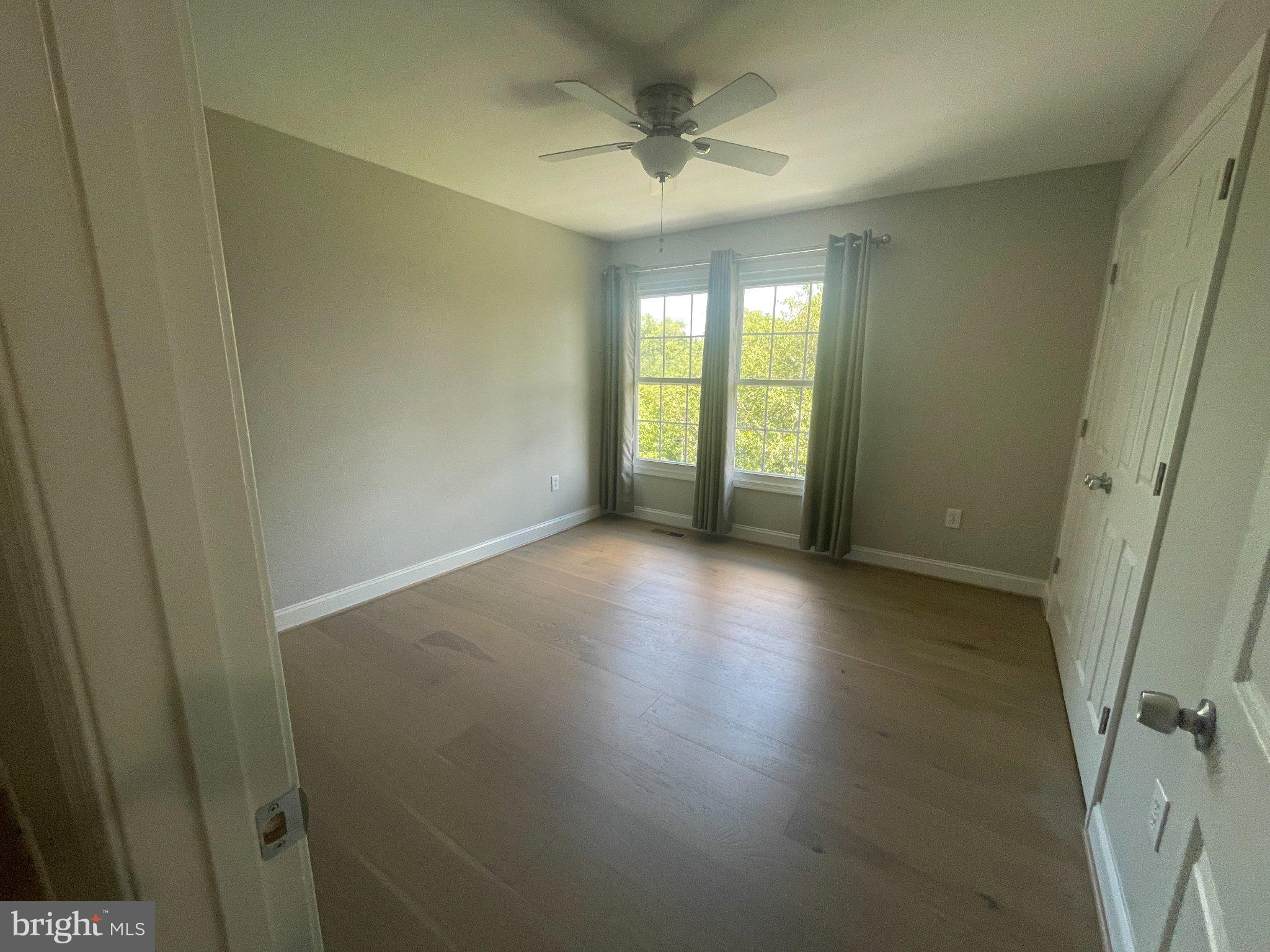 SELLMAN ESTATES - Residential