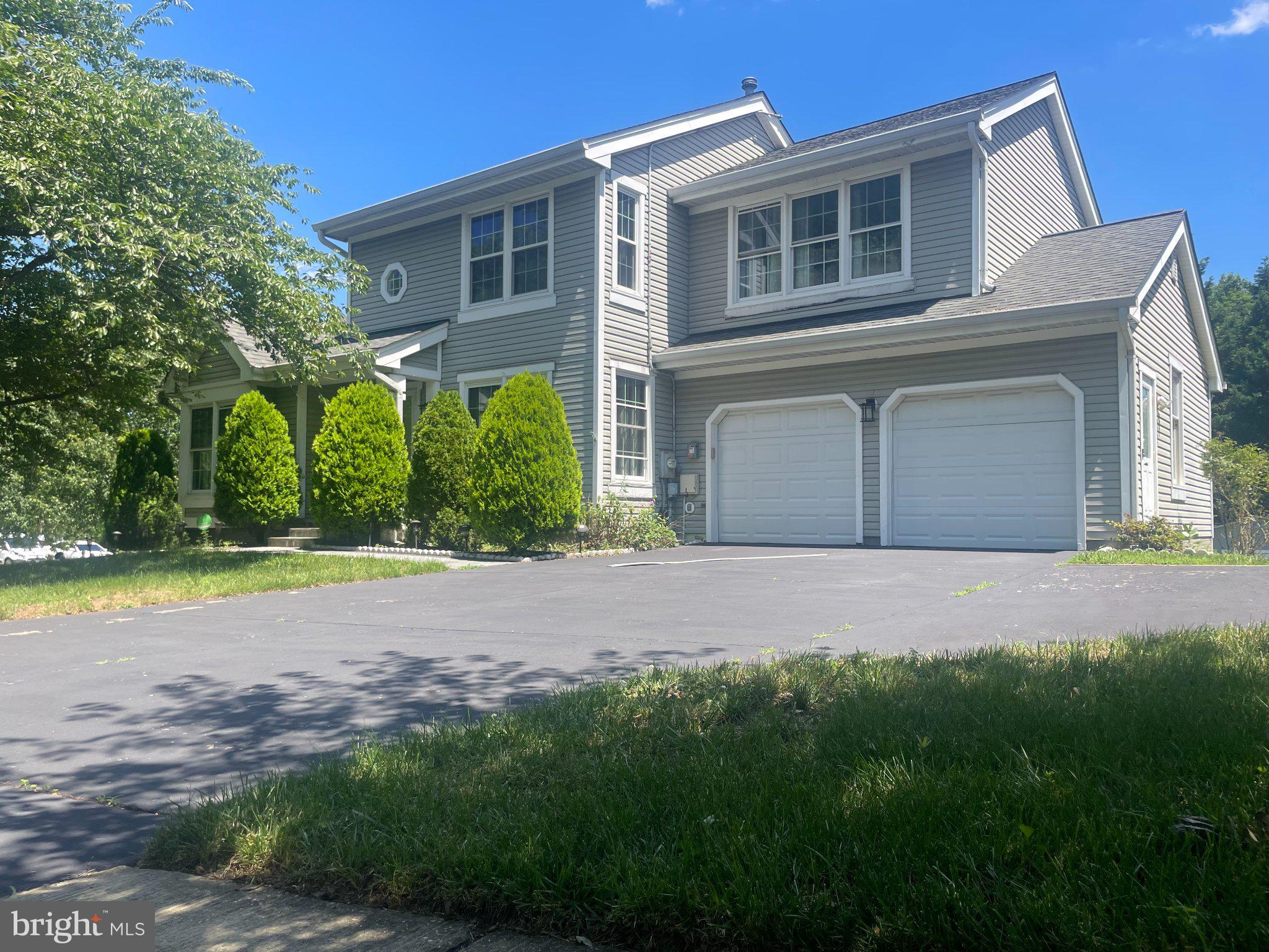 SELLMAN ESTATES - Residential
