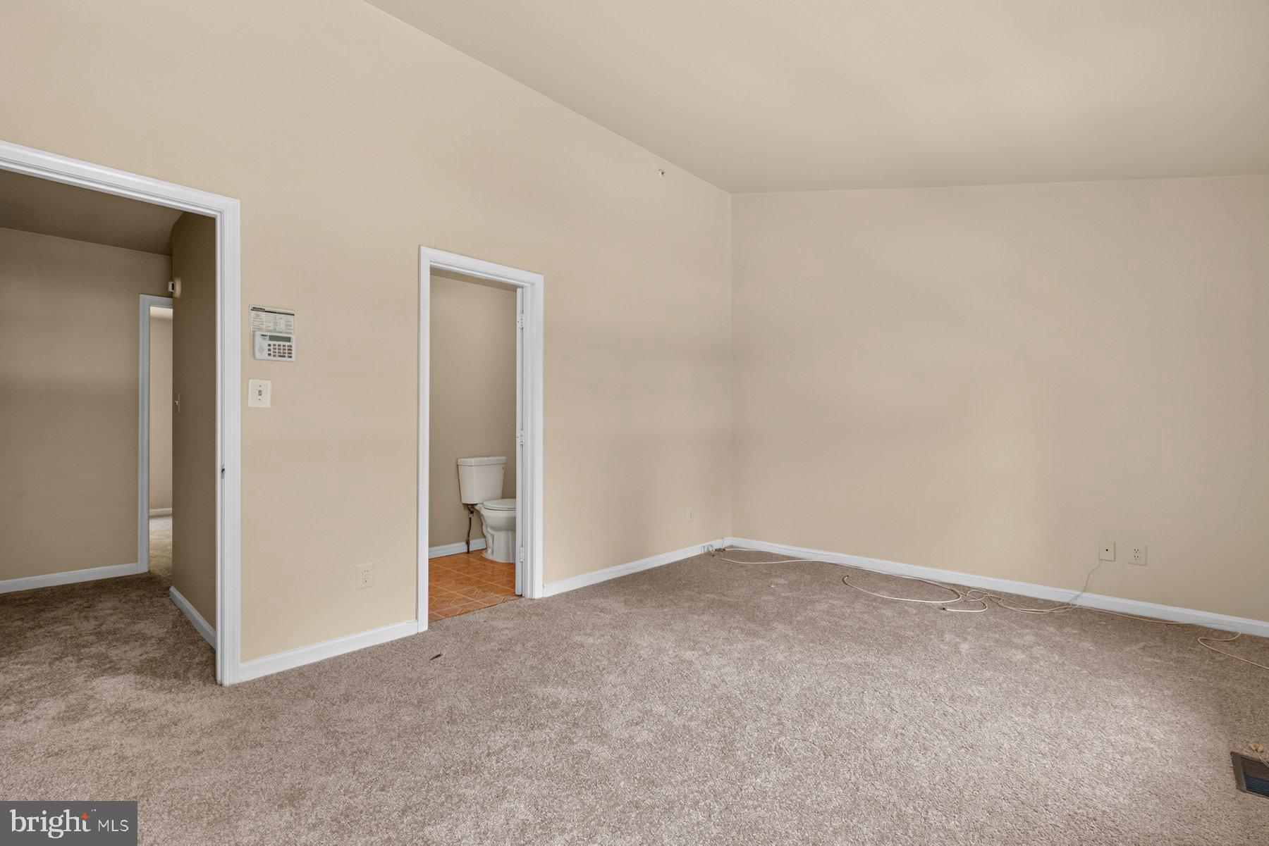 BEDFORD CROSSING - Residential