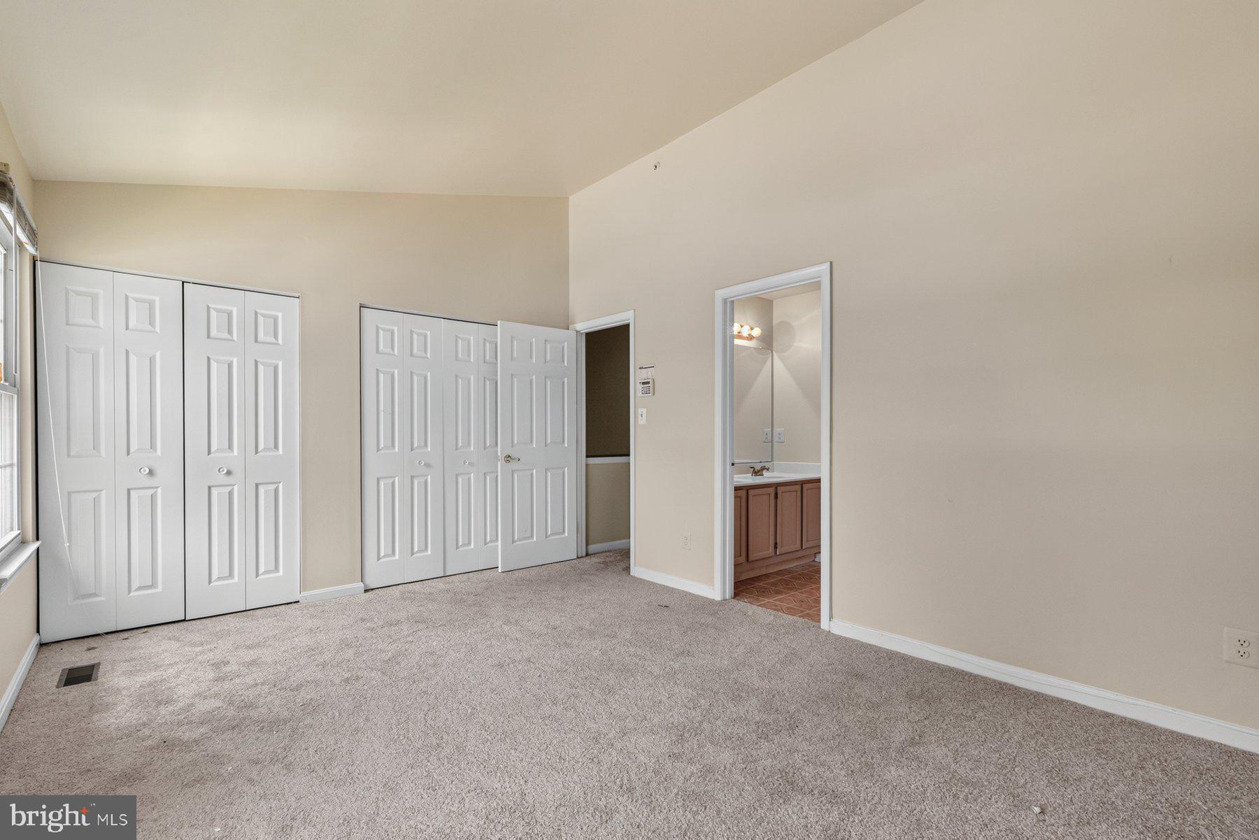 BEDFORD CROSSING - Residential