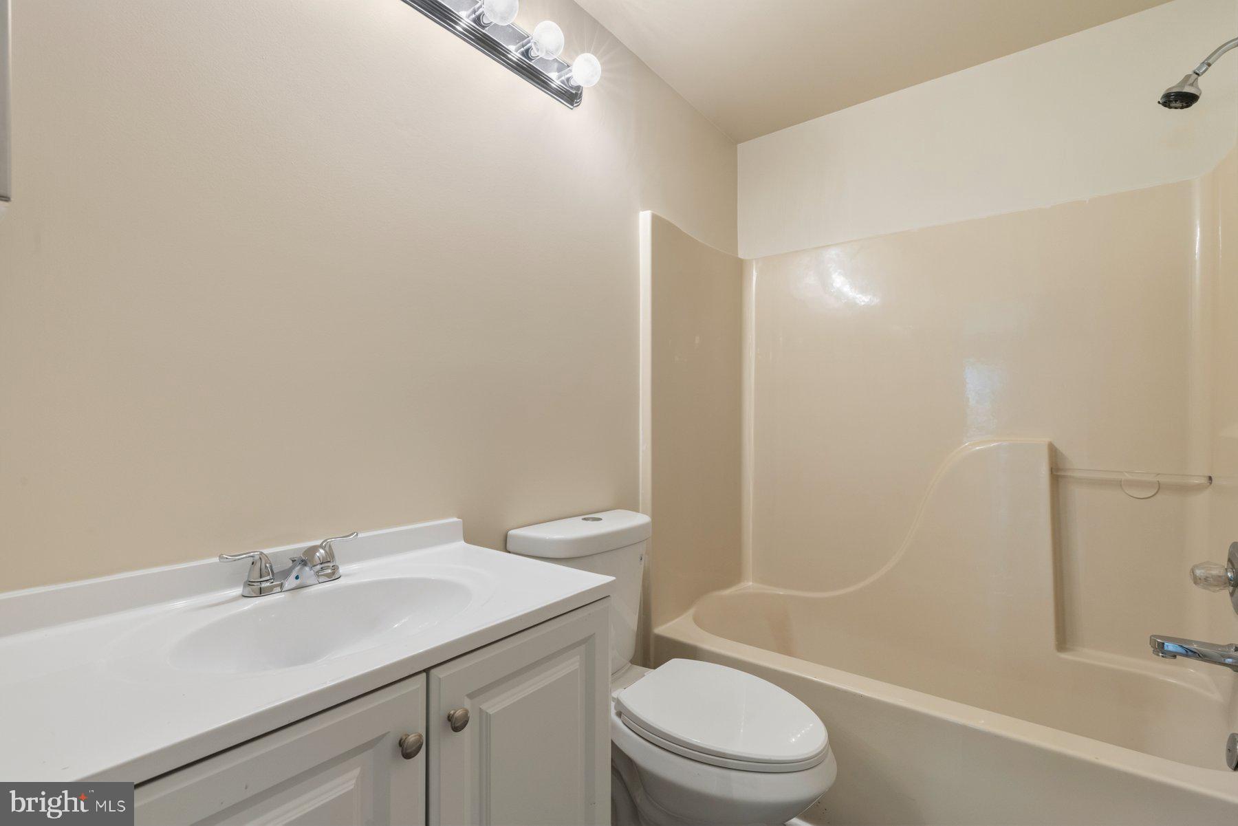 BEDFORD CROSSING - Residential