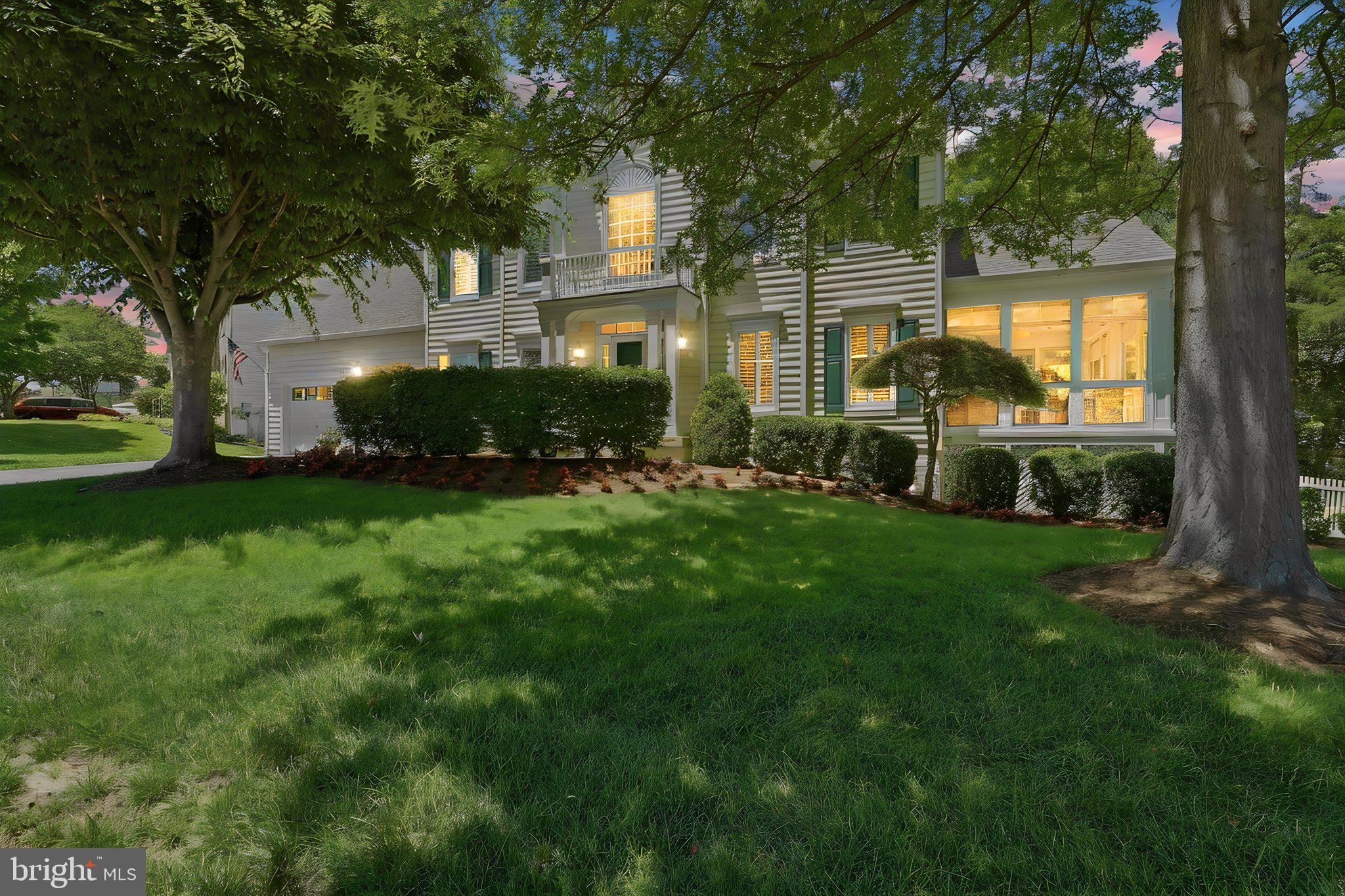 HIDDEN CREEK - Residential