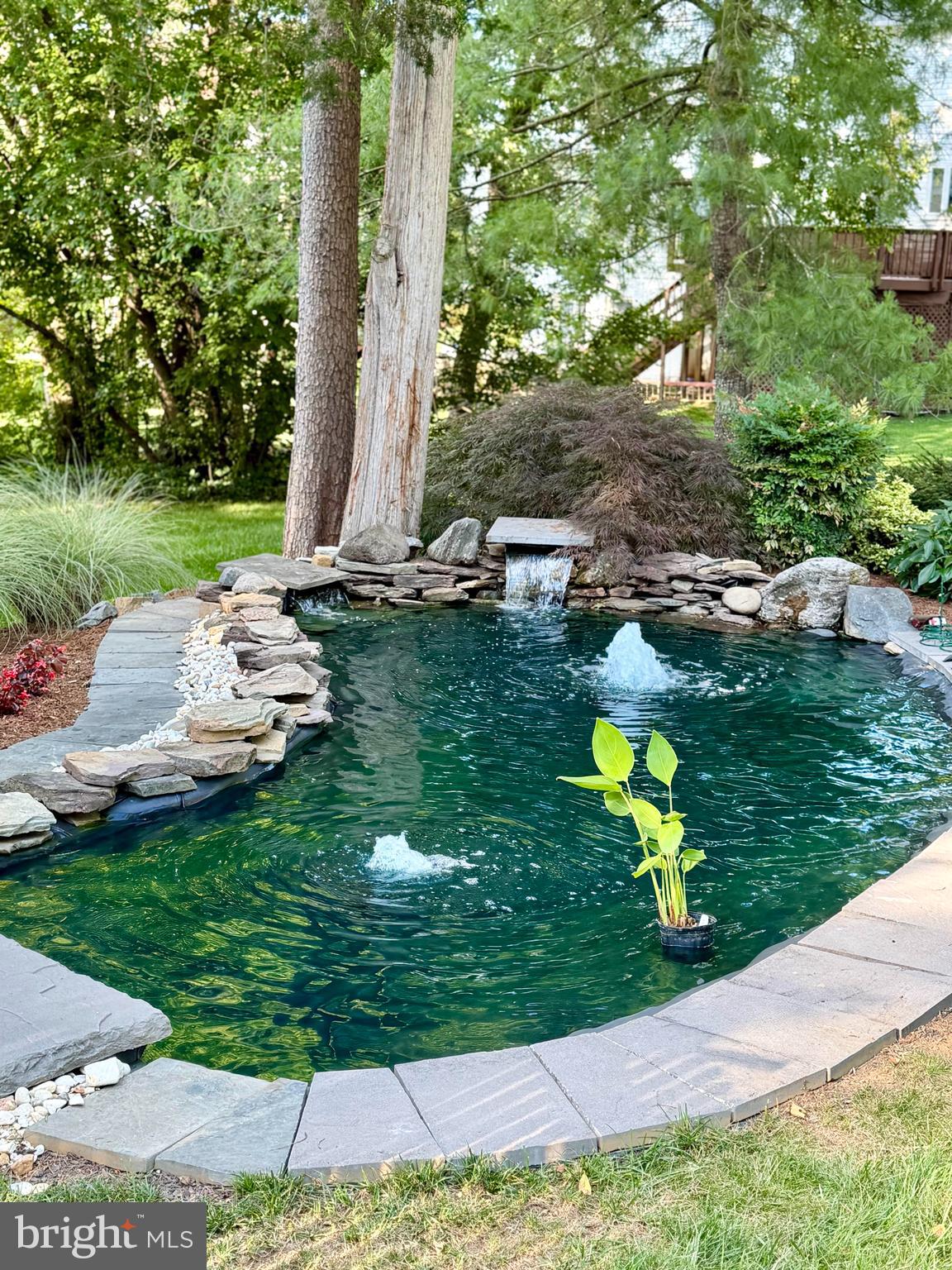 HIDDEN CREEK - Residential
