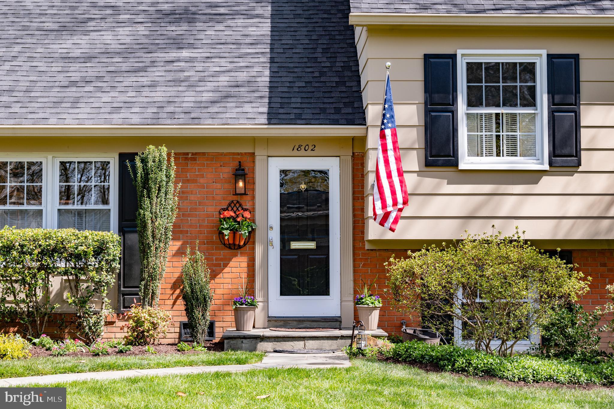 COLLINGWOOD SPRINGS - Residential