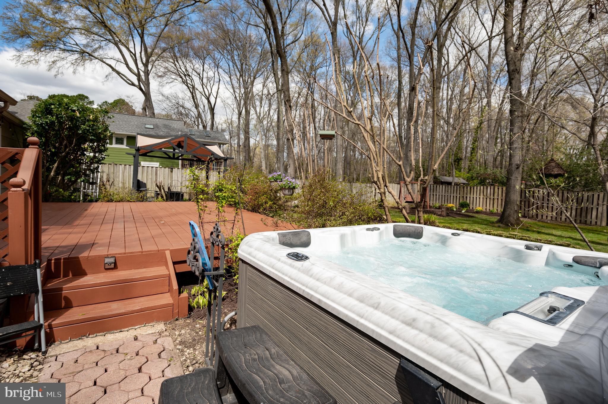 COLLINGWOOD SPRINGS - Residential