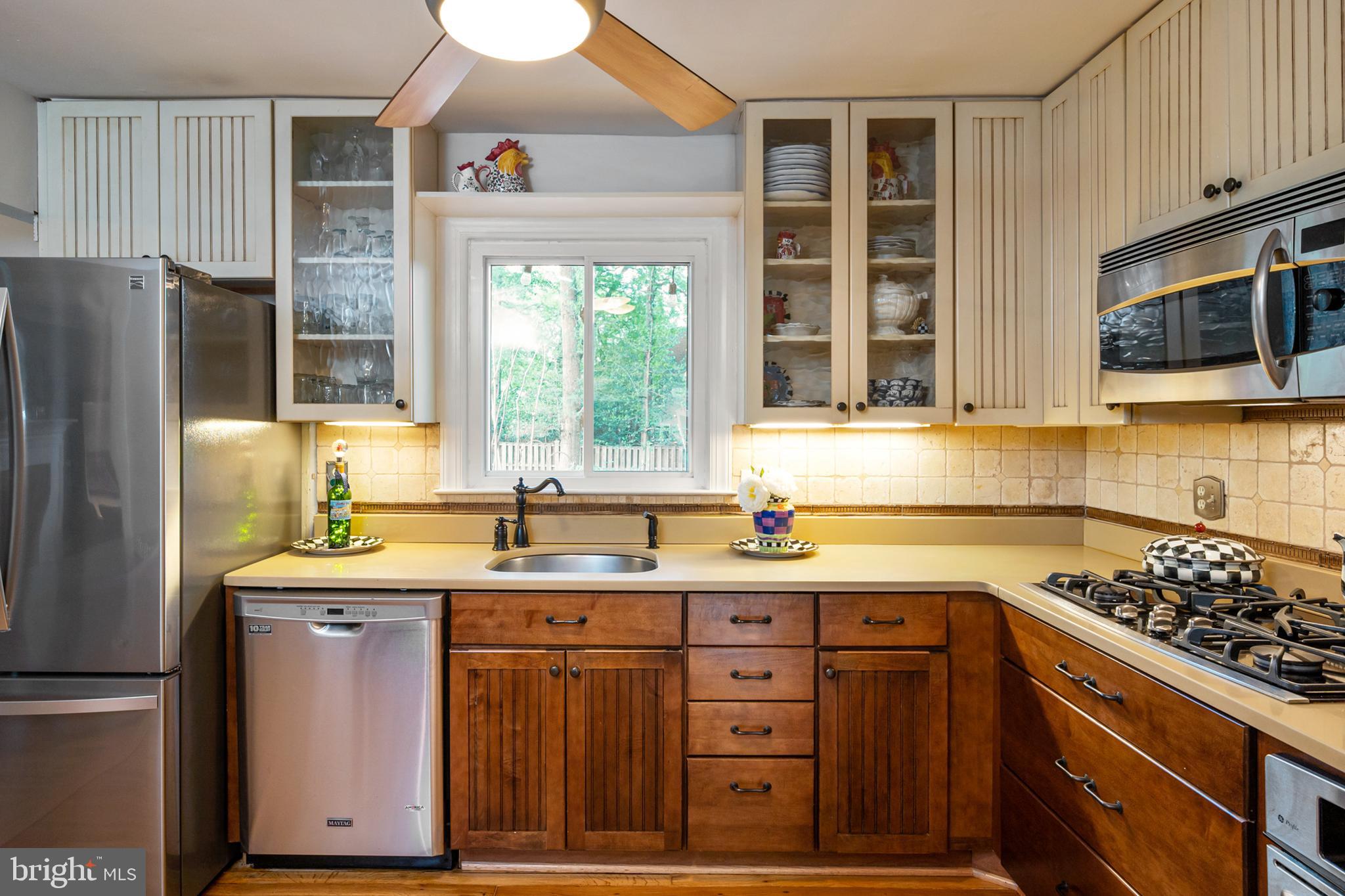 COLLINGWOOD SPRINGS - Residential