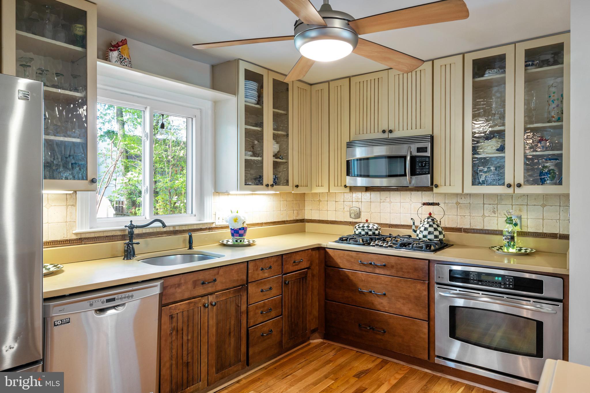 COLLINGWOOD SPRINGS - Residential