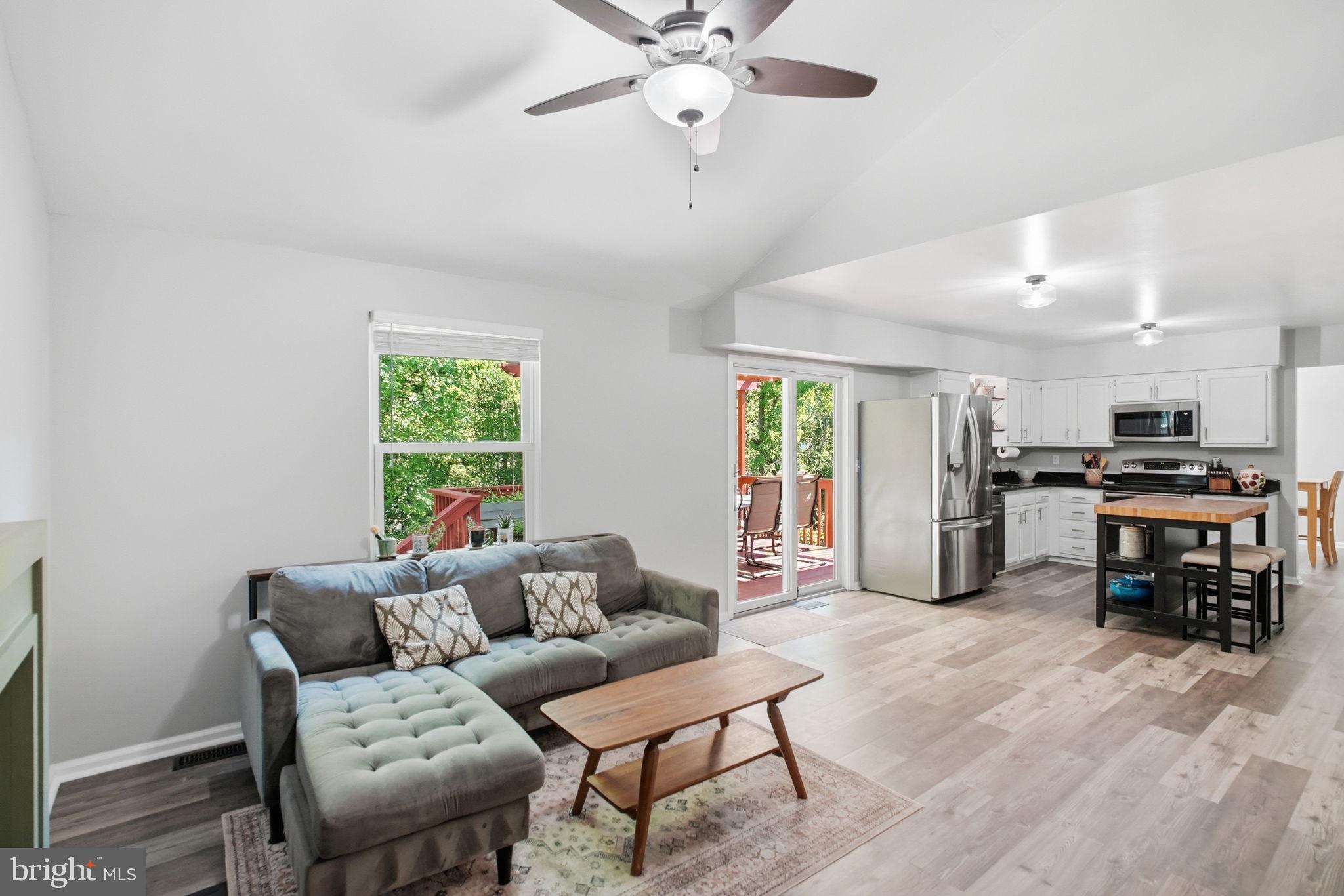 PARKESBURG KNOLL - Residential