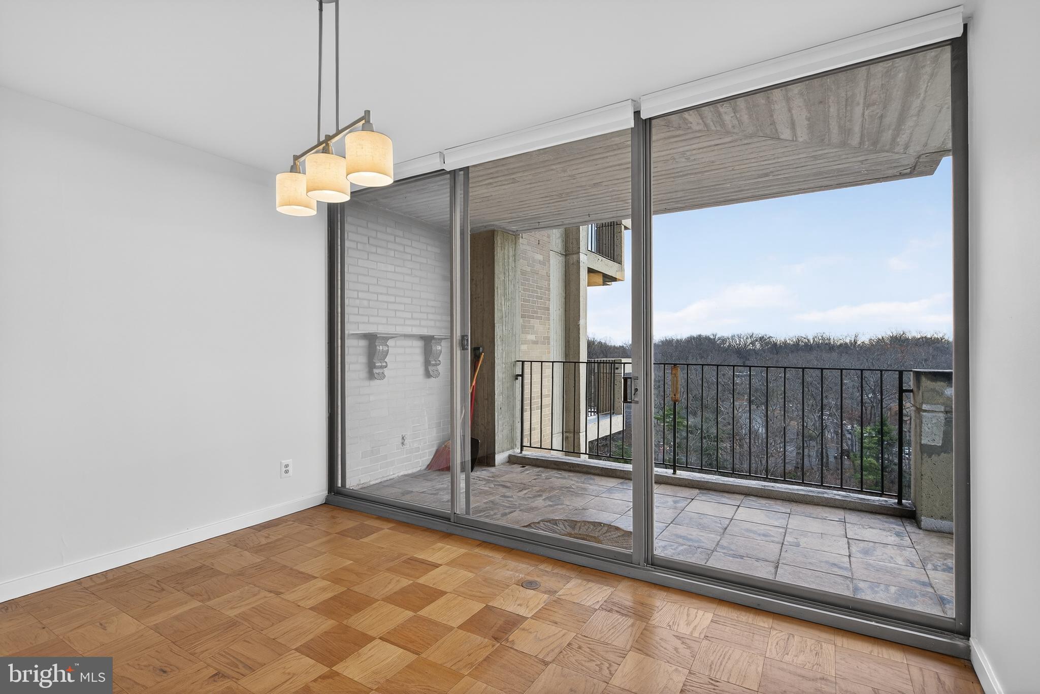 LAKE ANNE OF RESTON - Residential
