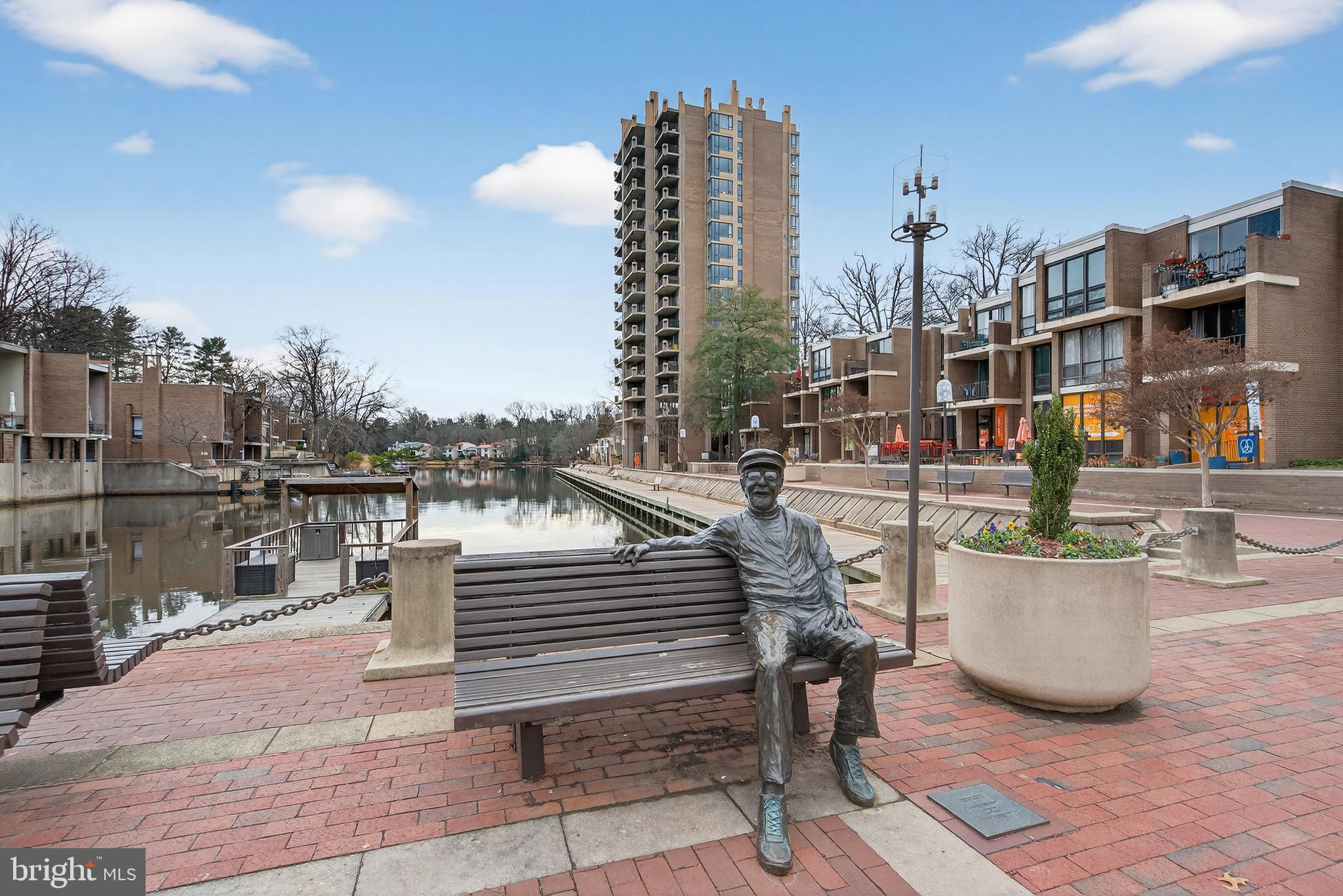 LAKE ANNE OF RESTON - Residential
