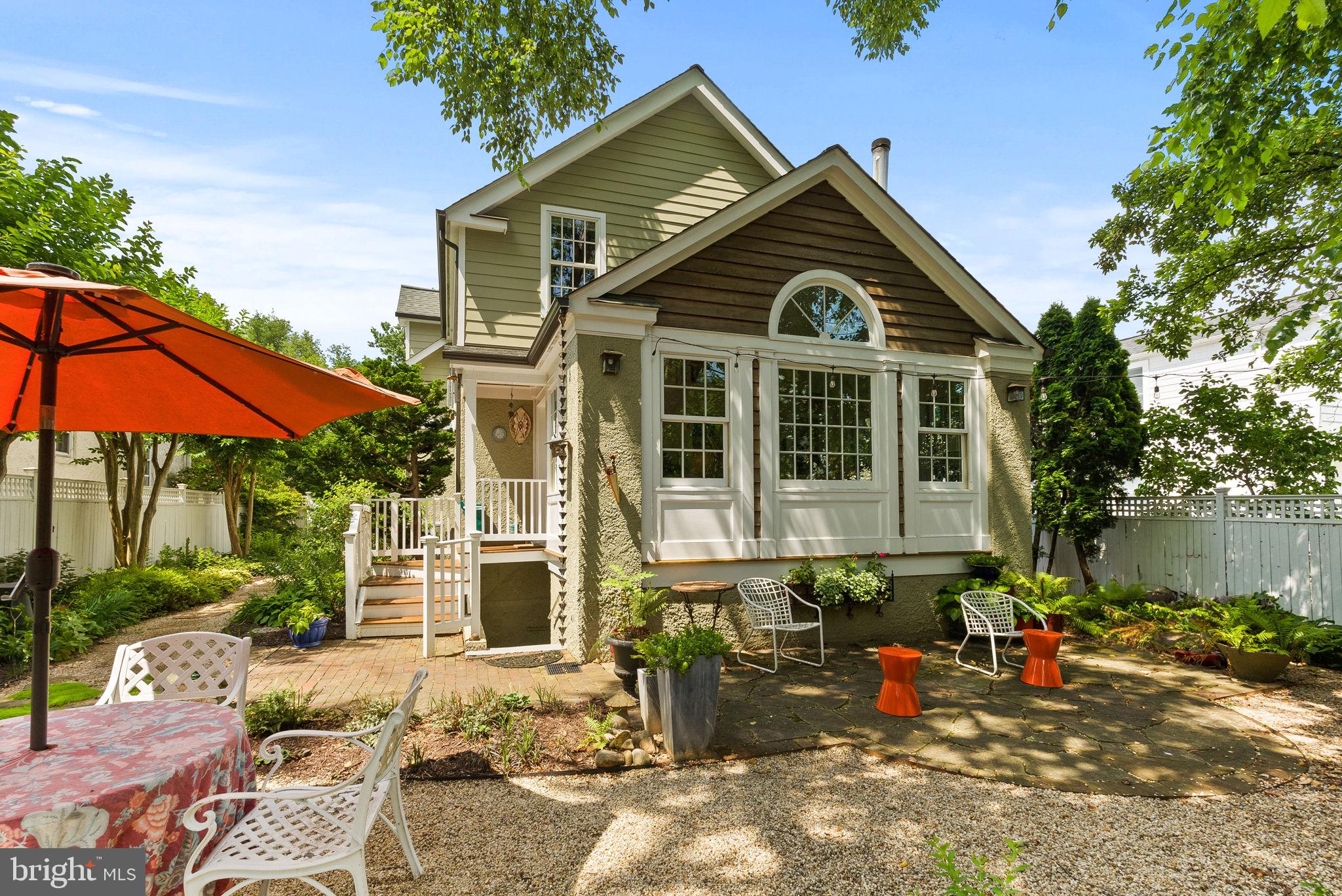 MOUNT VERNON PARK - Residential