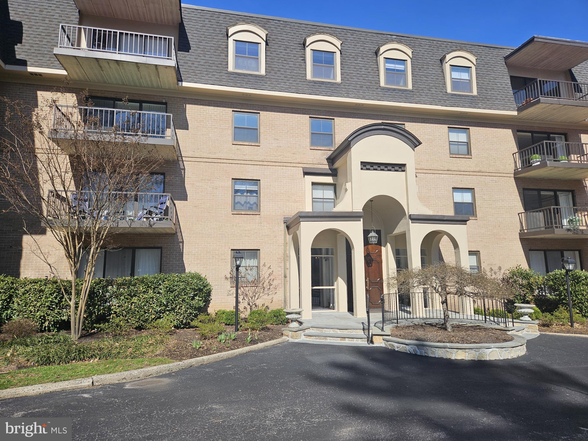 PENNSWOOD - Residential