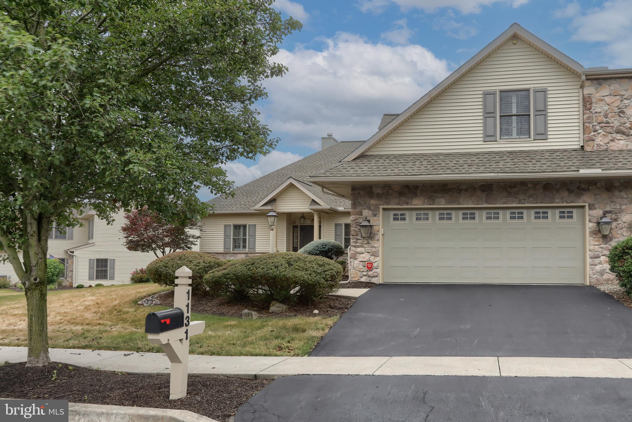 STONE CREEK - Residential
