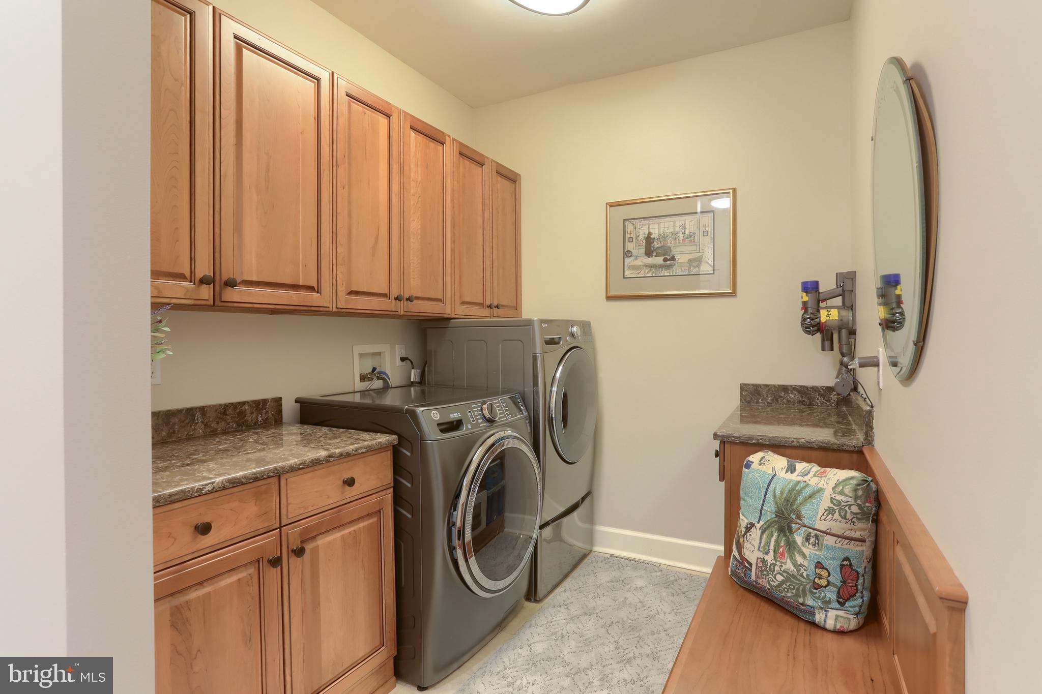 STONE CREEK - Residential