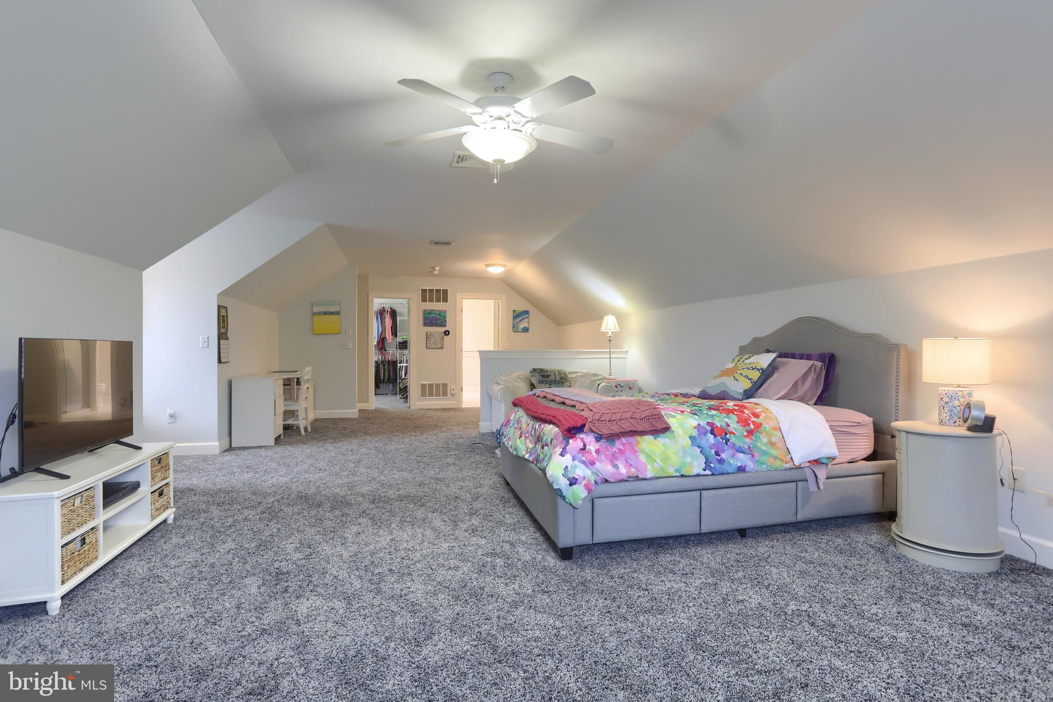 STONE CREEK - Residential