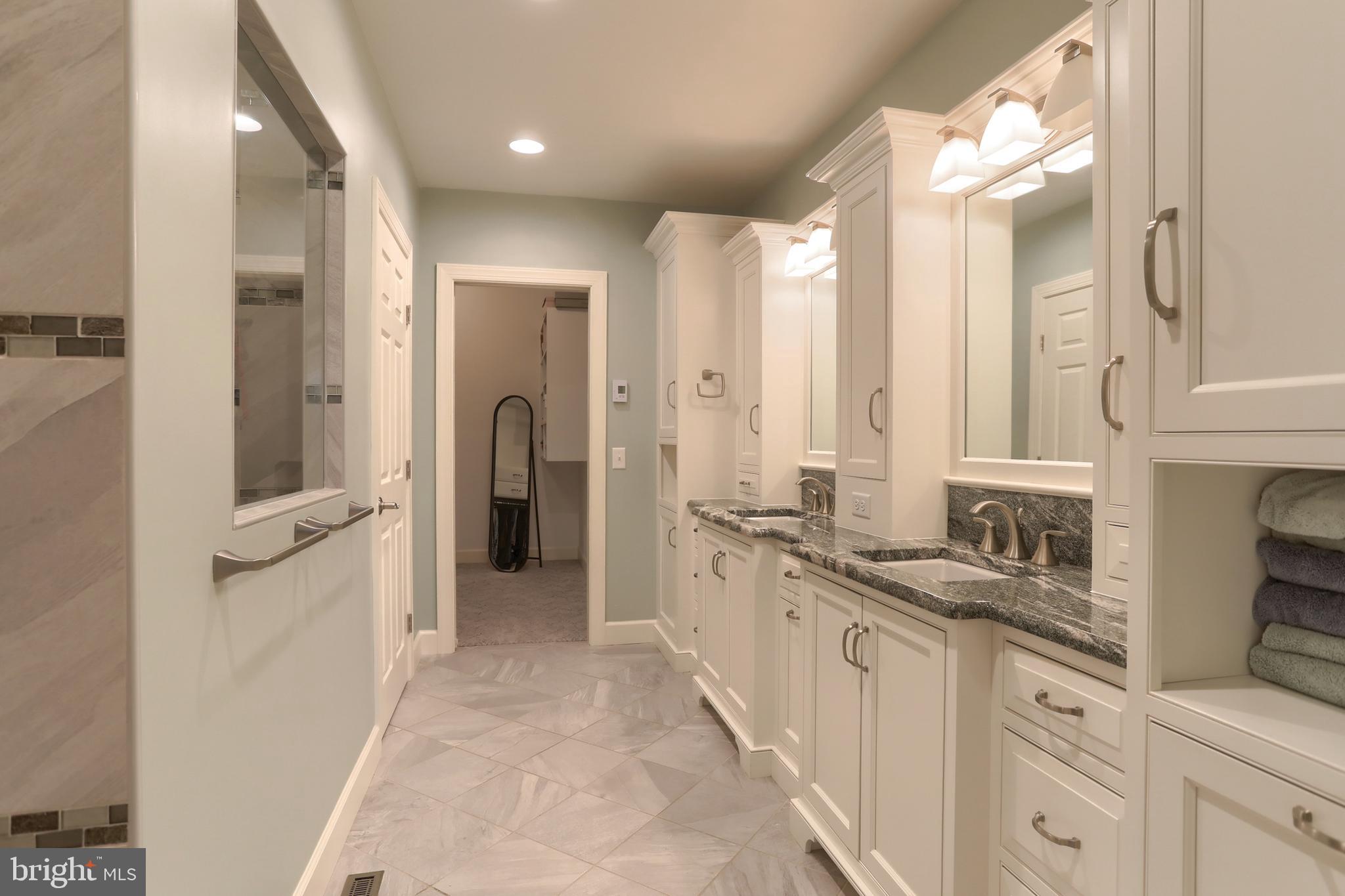 STONE CREEK - Residential