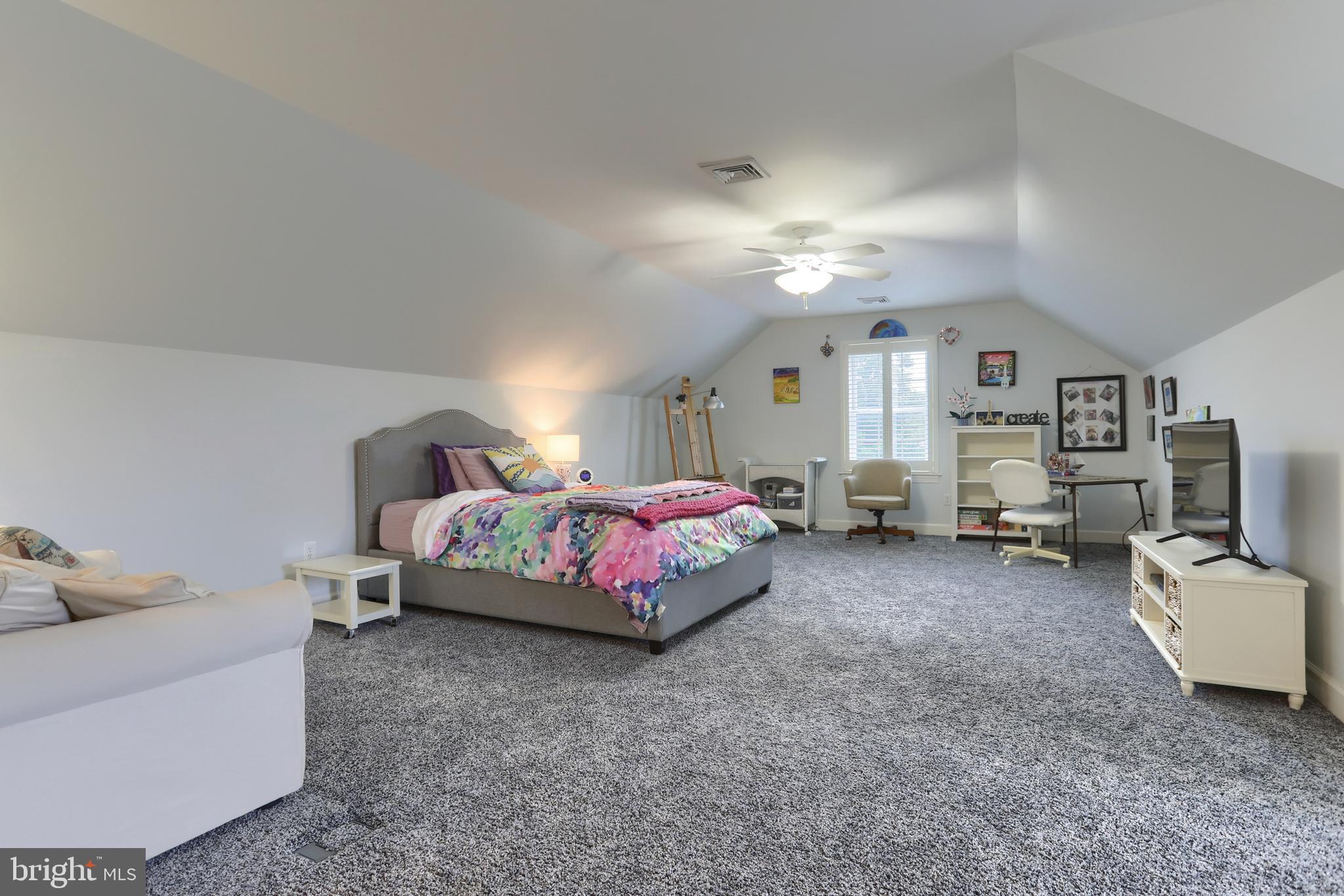 STONE CREEK - Residential