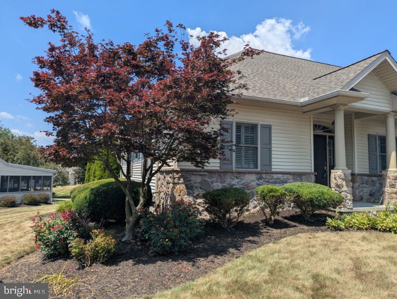 STONE CREEK - Residential