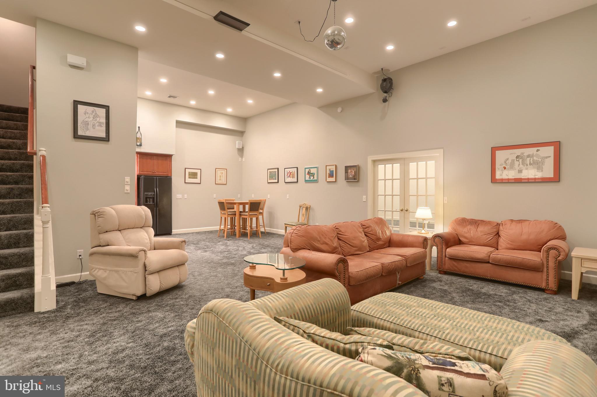 STONE CREEK - Residential