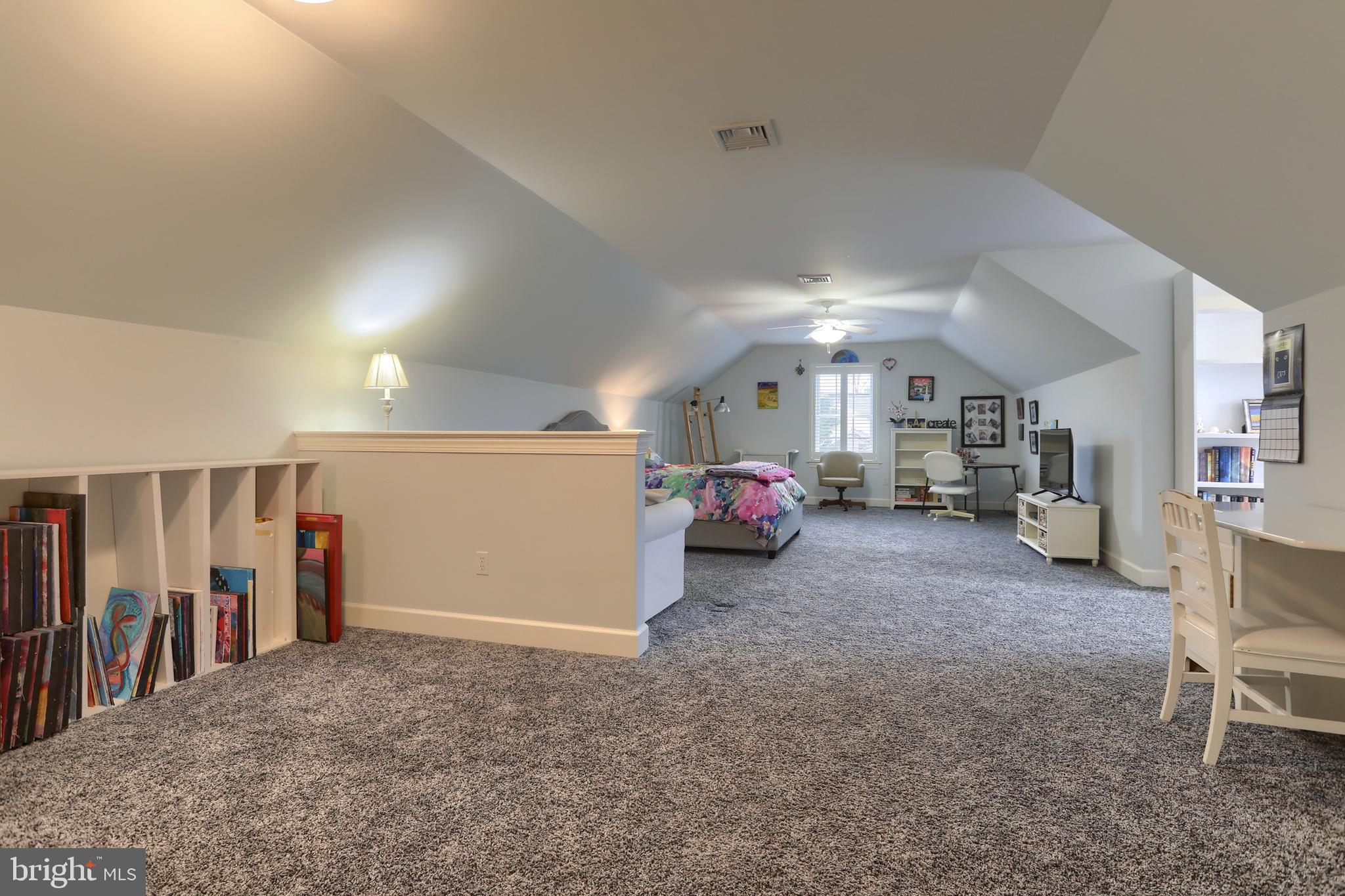 STONE CREEK - Residential