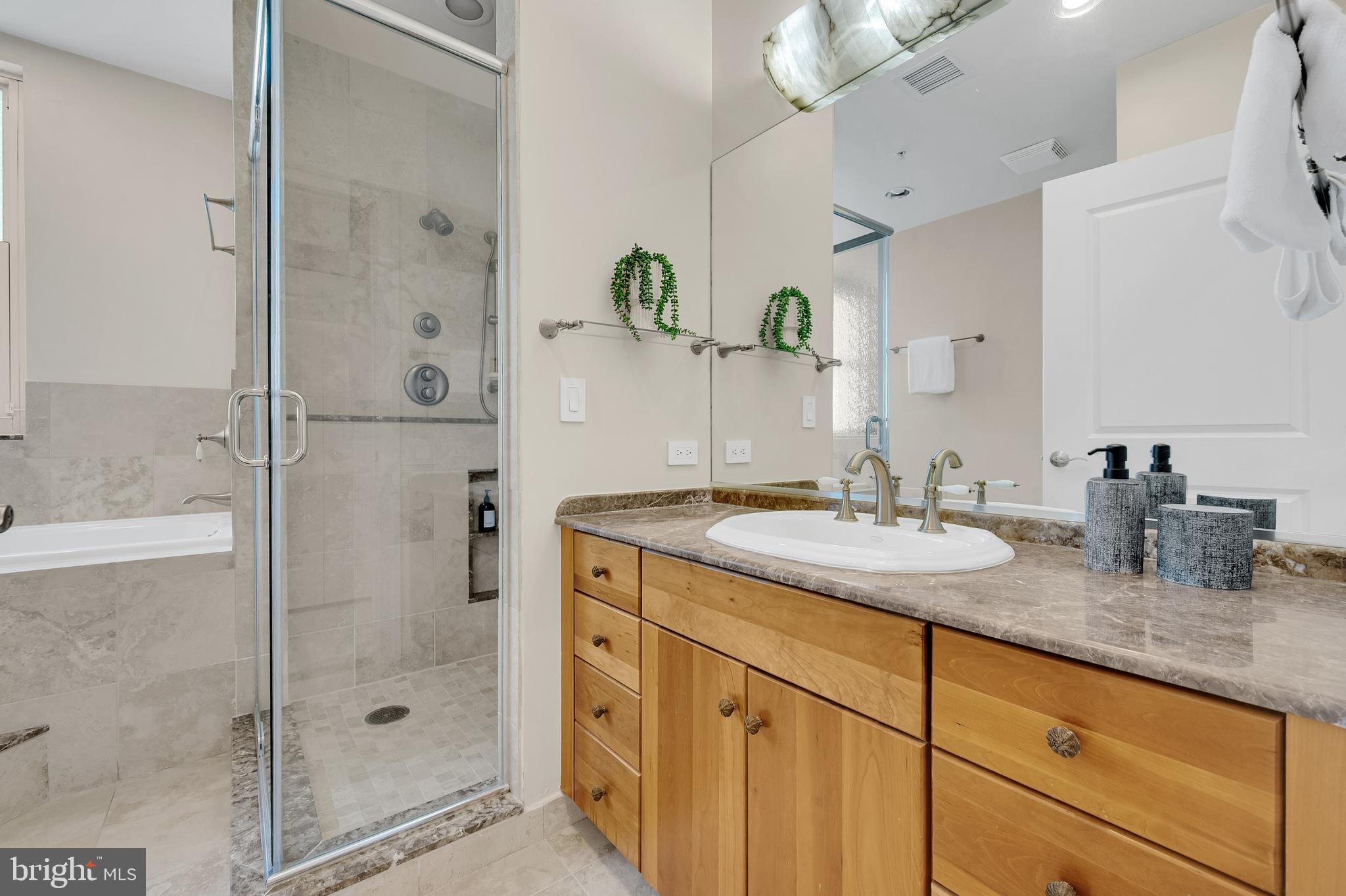 EDGEMOOR - Residential