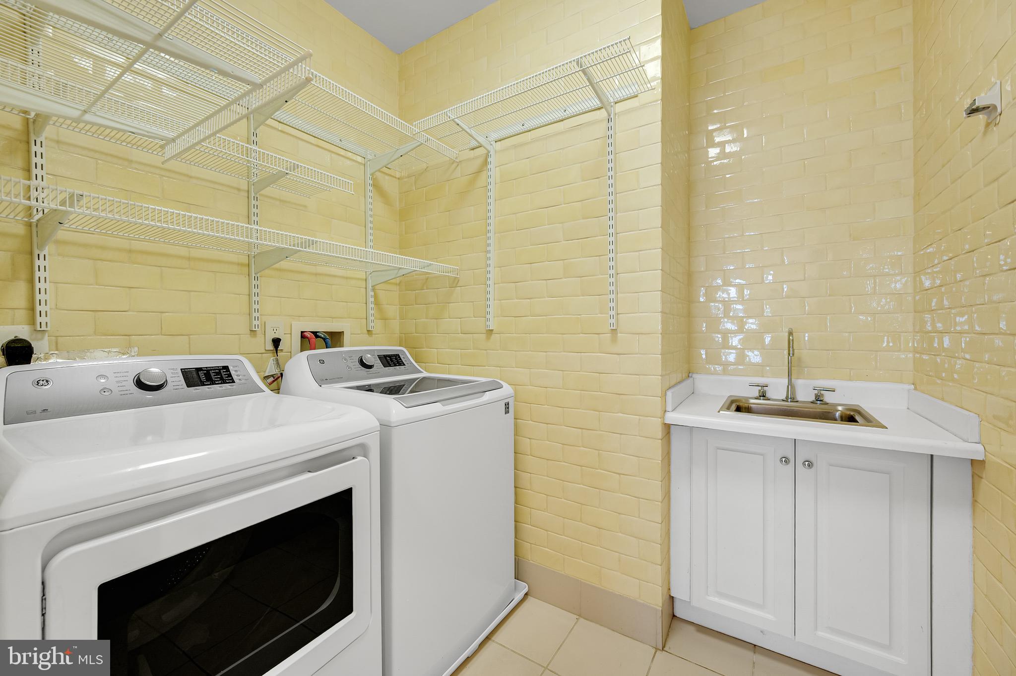 EDGEMOOR - Residential