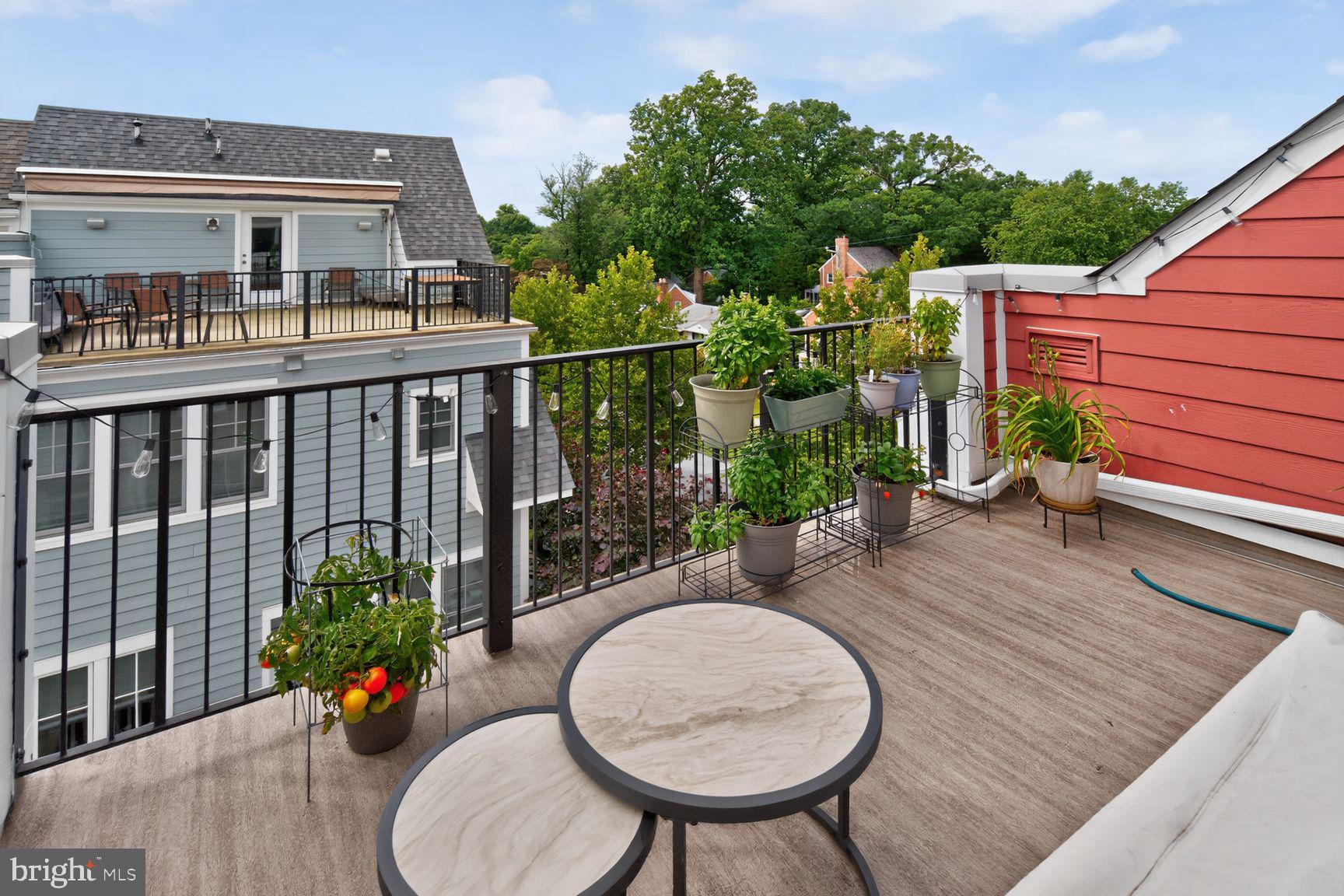 CHELSEA HEIGHTS - Residential
