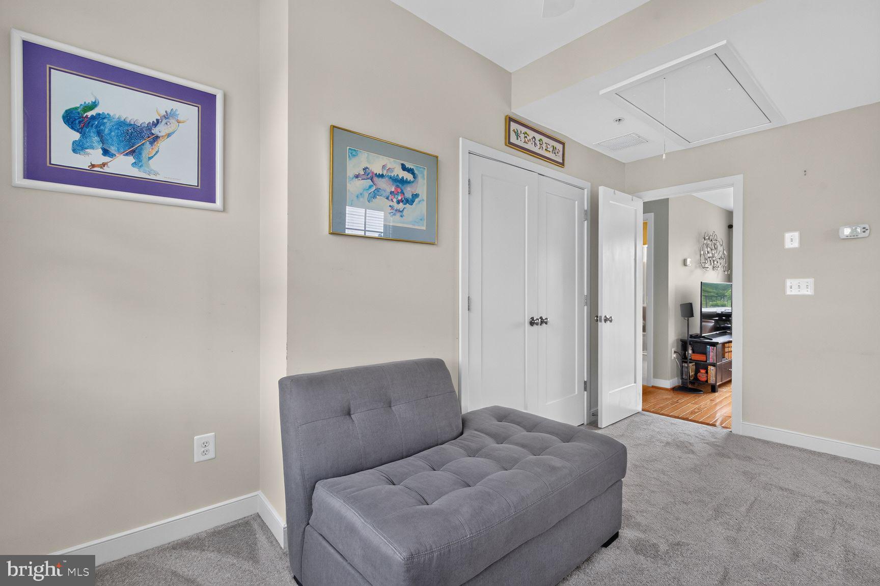 CHELSEA HEIGHTS - Residential