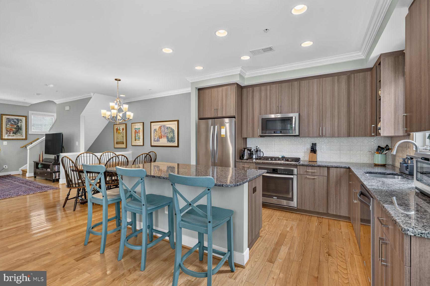 CHELSEA HEIGHTS - Residential