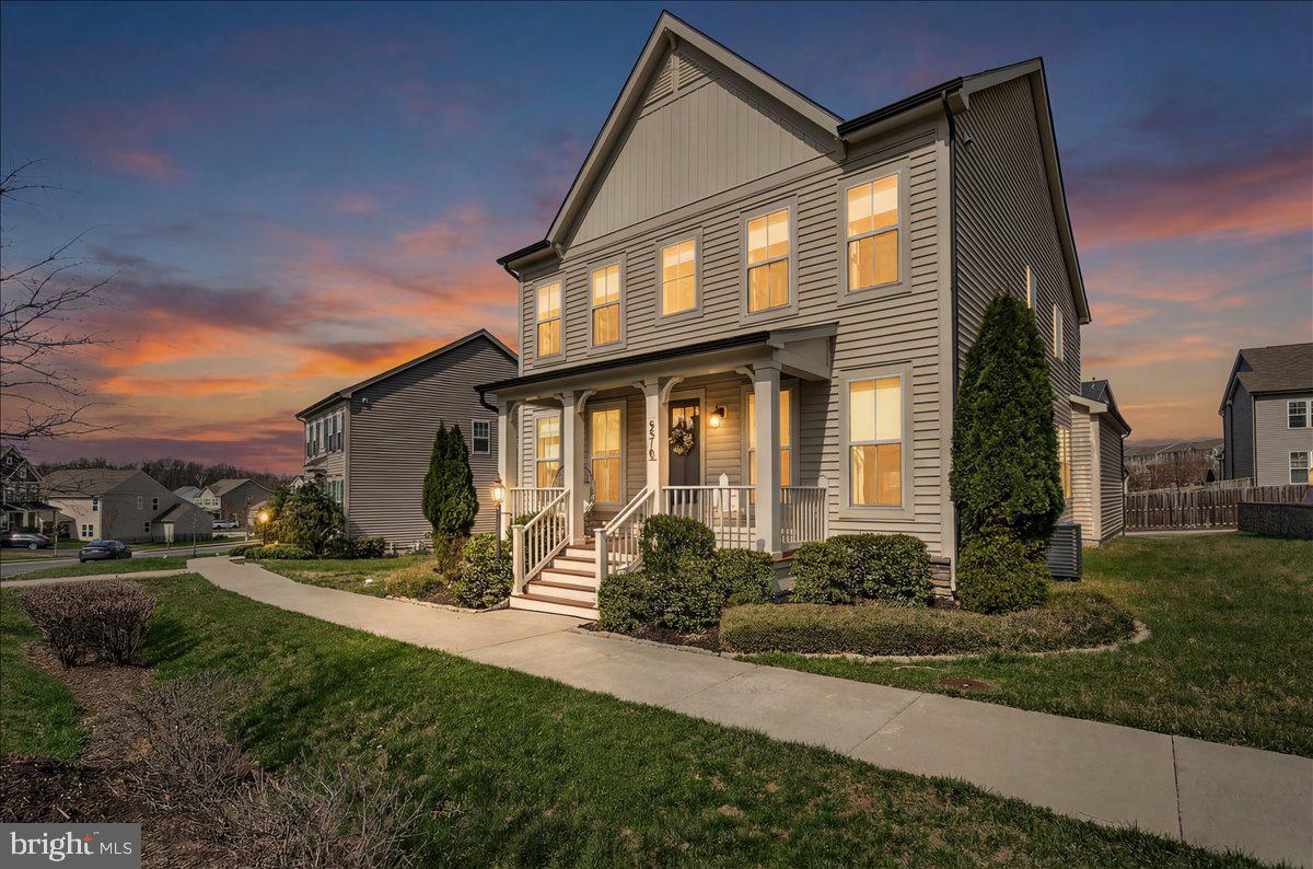 TALLYN RIDGE - Residential