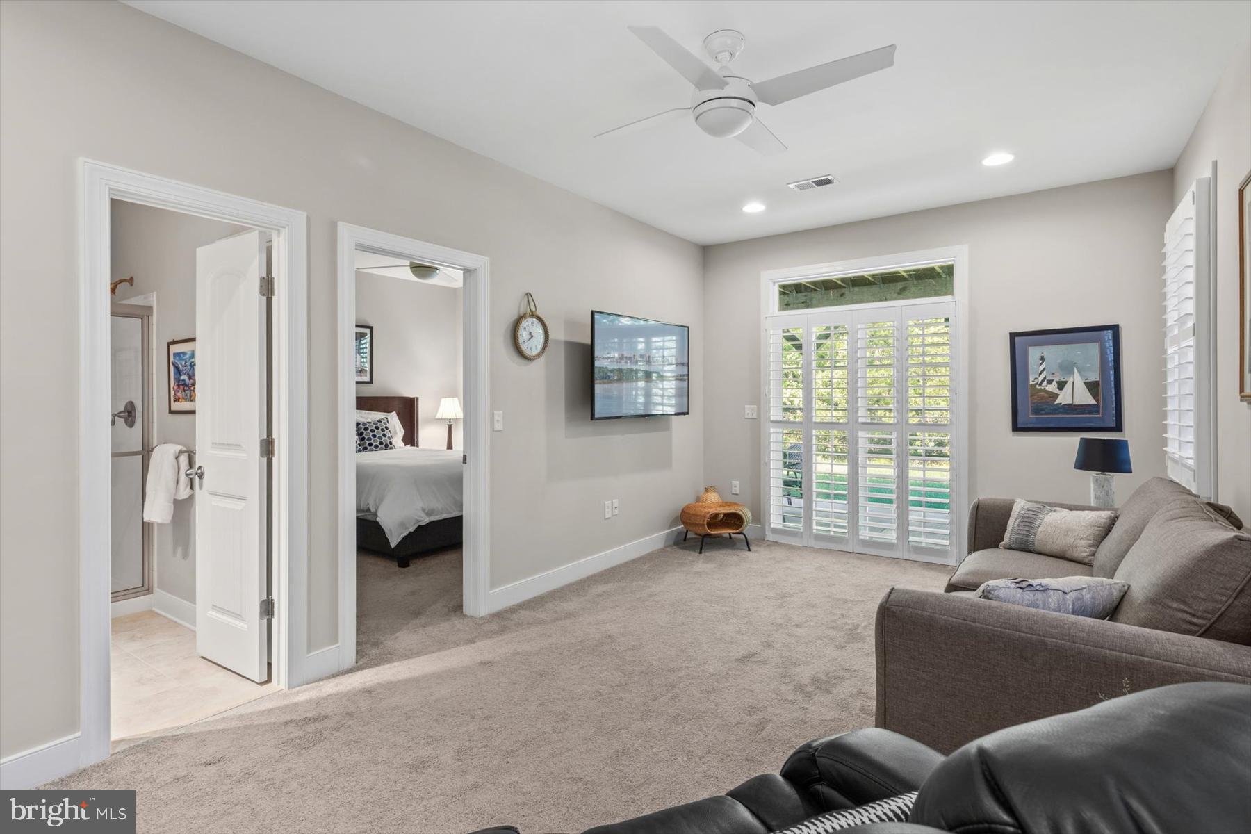SAWGRASS AT WHITE OAK CREEK - Residential