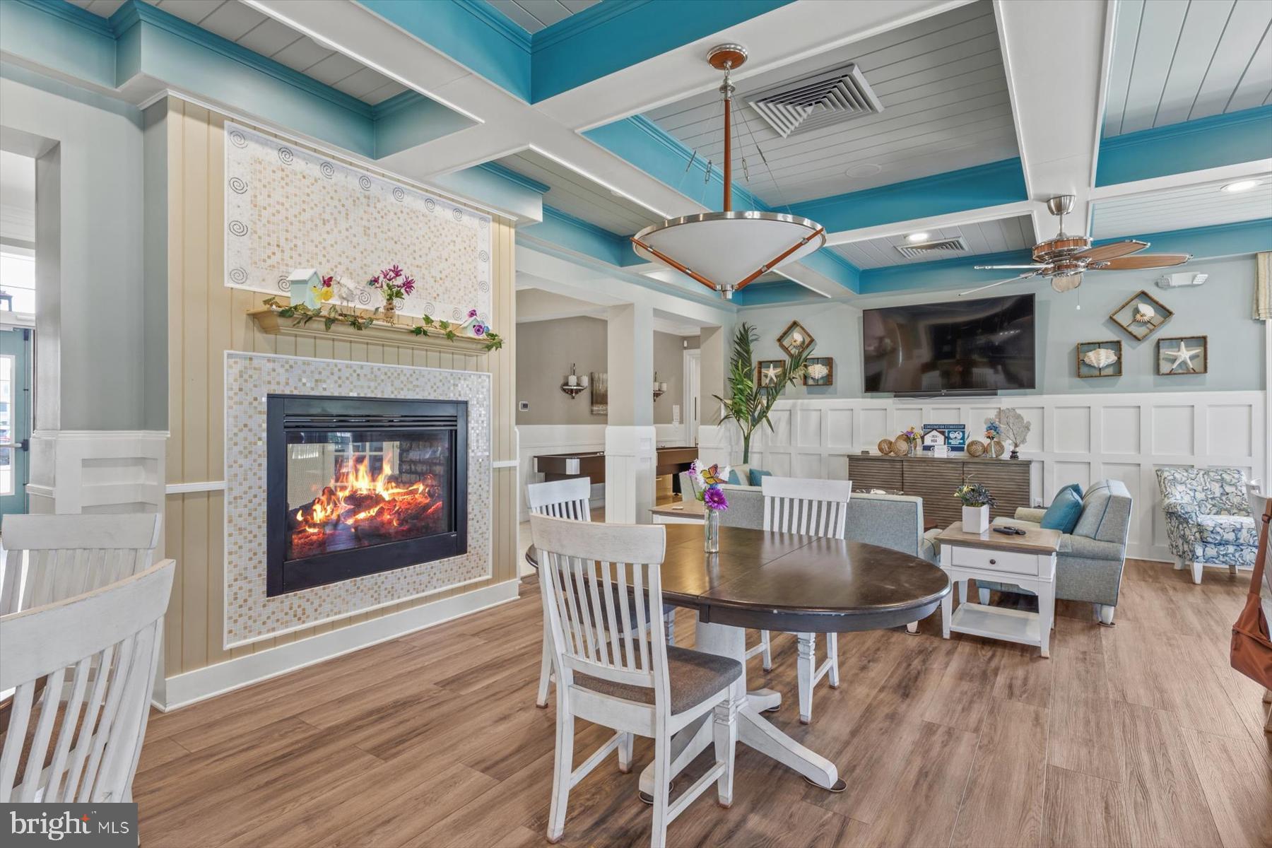SAWGRASS AT WHITE OAK CREEK - Residential