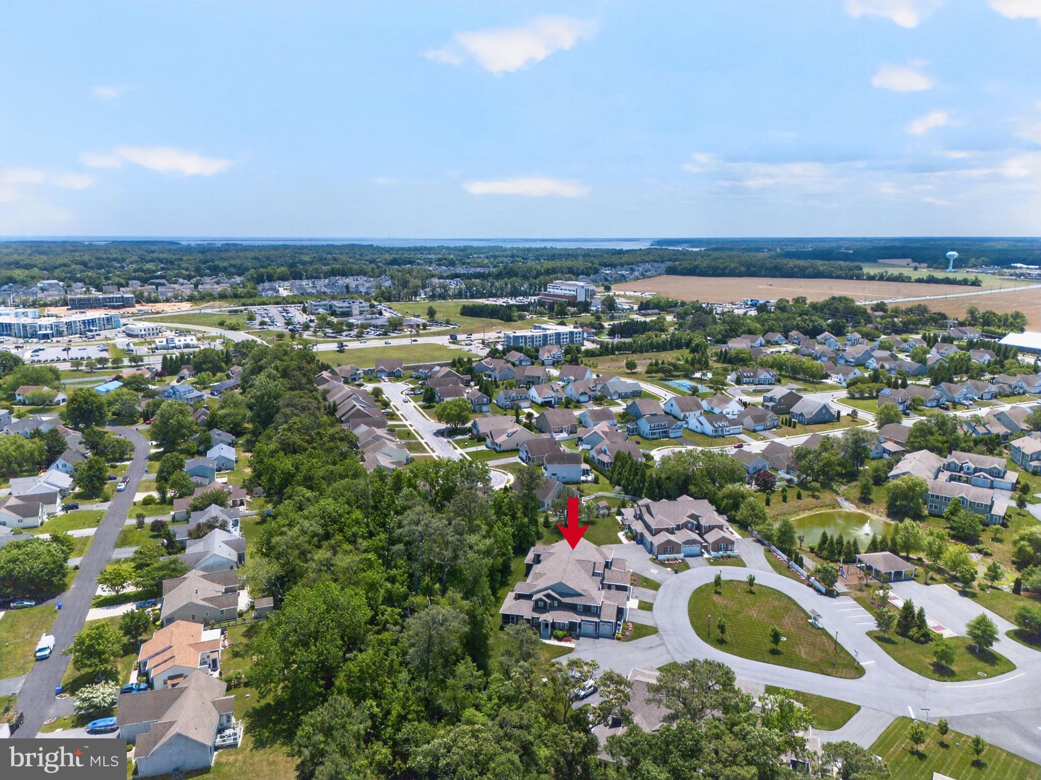 WOODS COVE - Residential